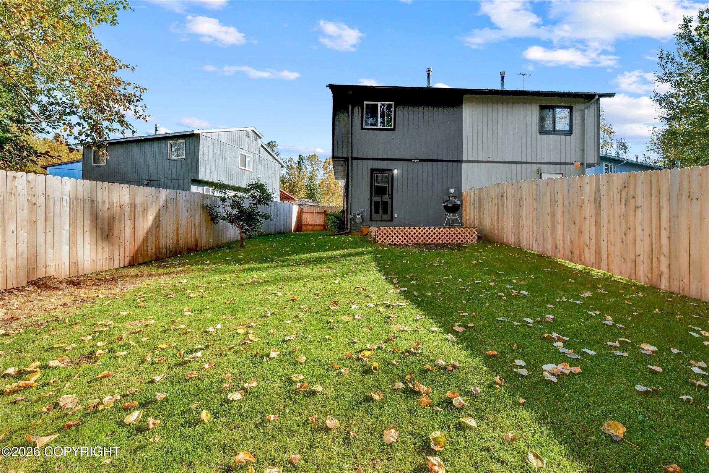 248 Yellow Leaf Circle Property Photo 20
