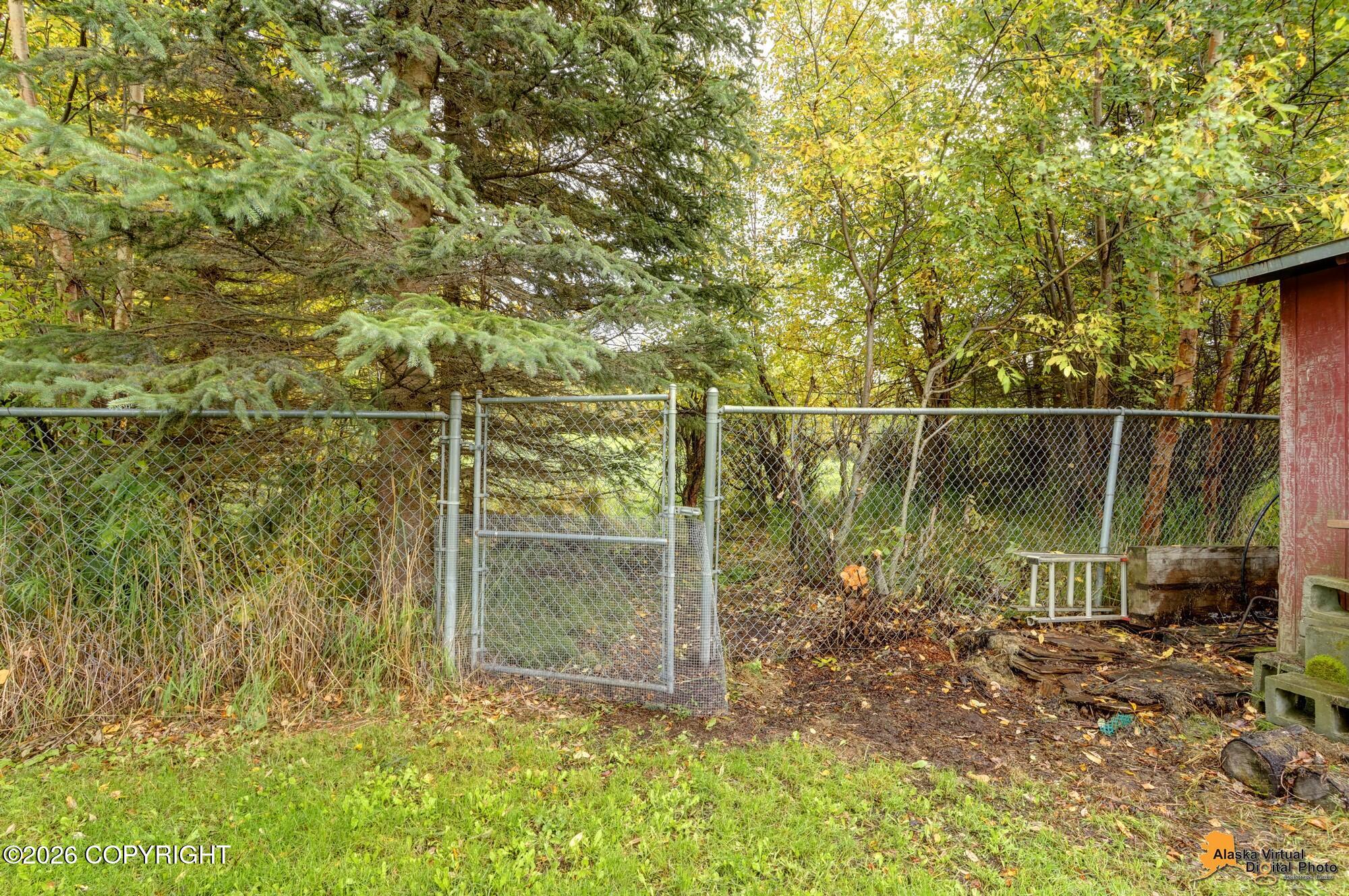 8221 Kip Court Property Photo 5