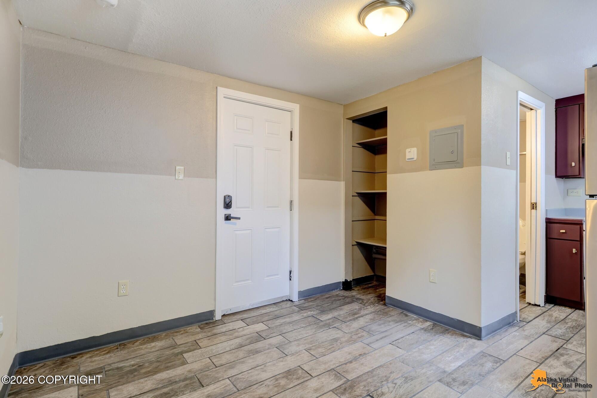 1335 Hyder Street Property Photo 23