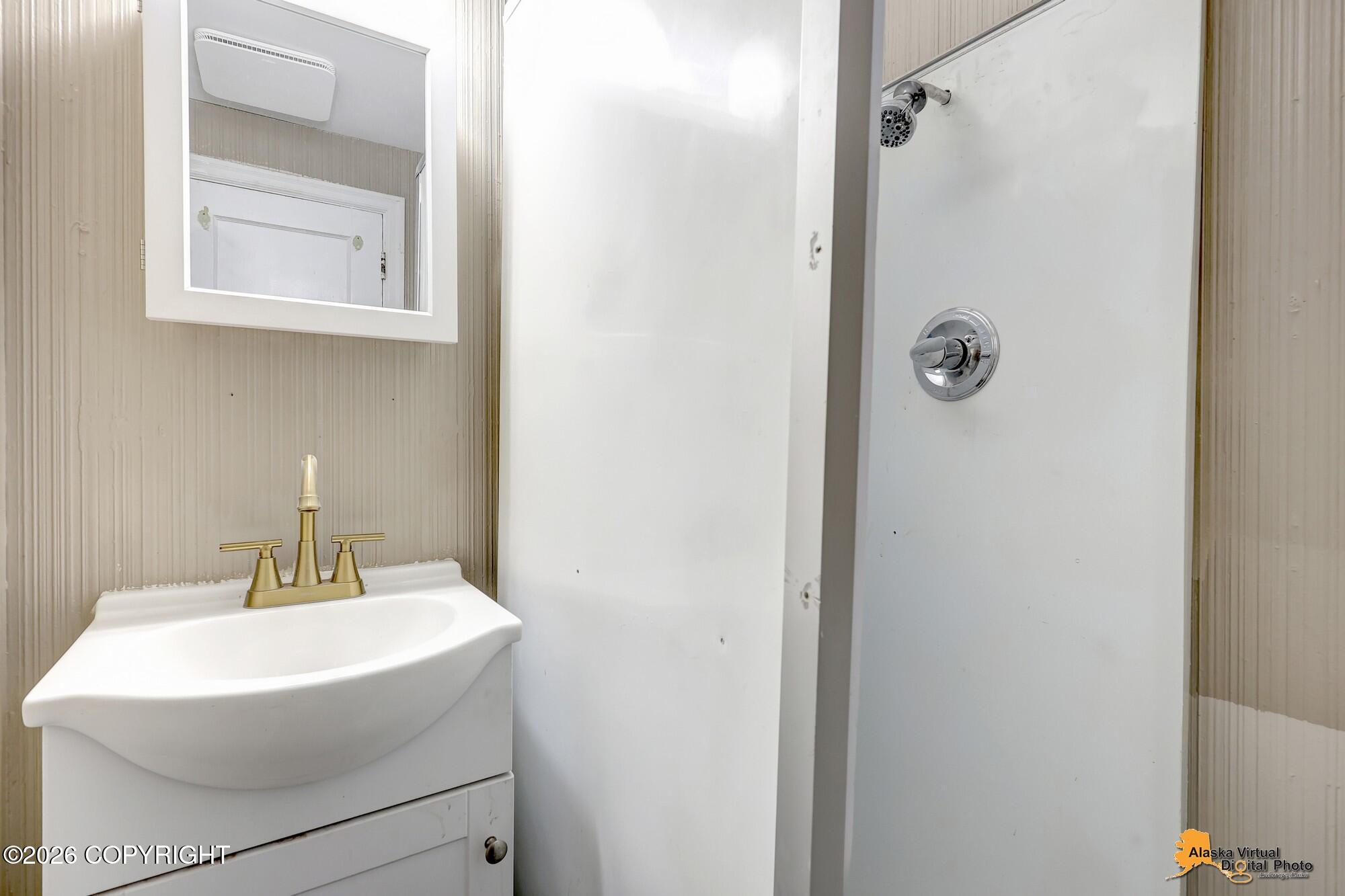 1335 Hyder Street Property Photo 60