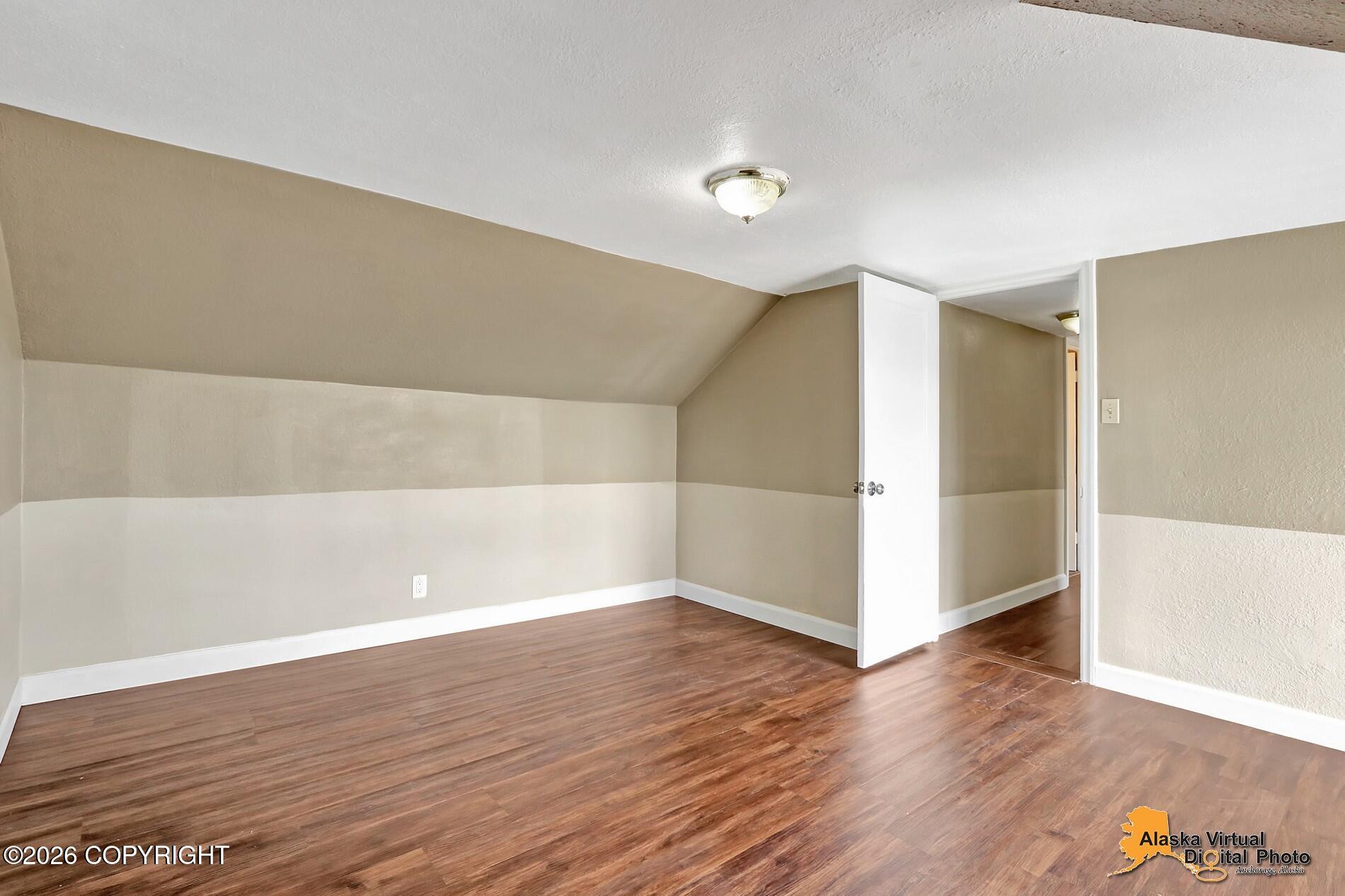 1335 Hyder Street Property Photo 72