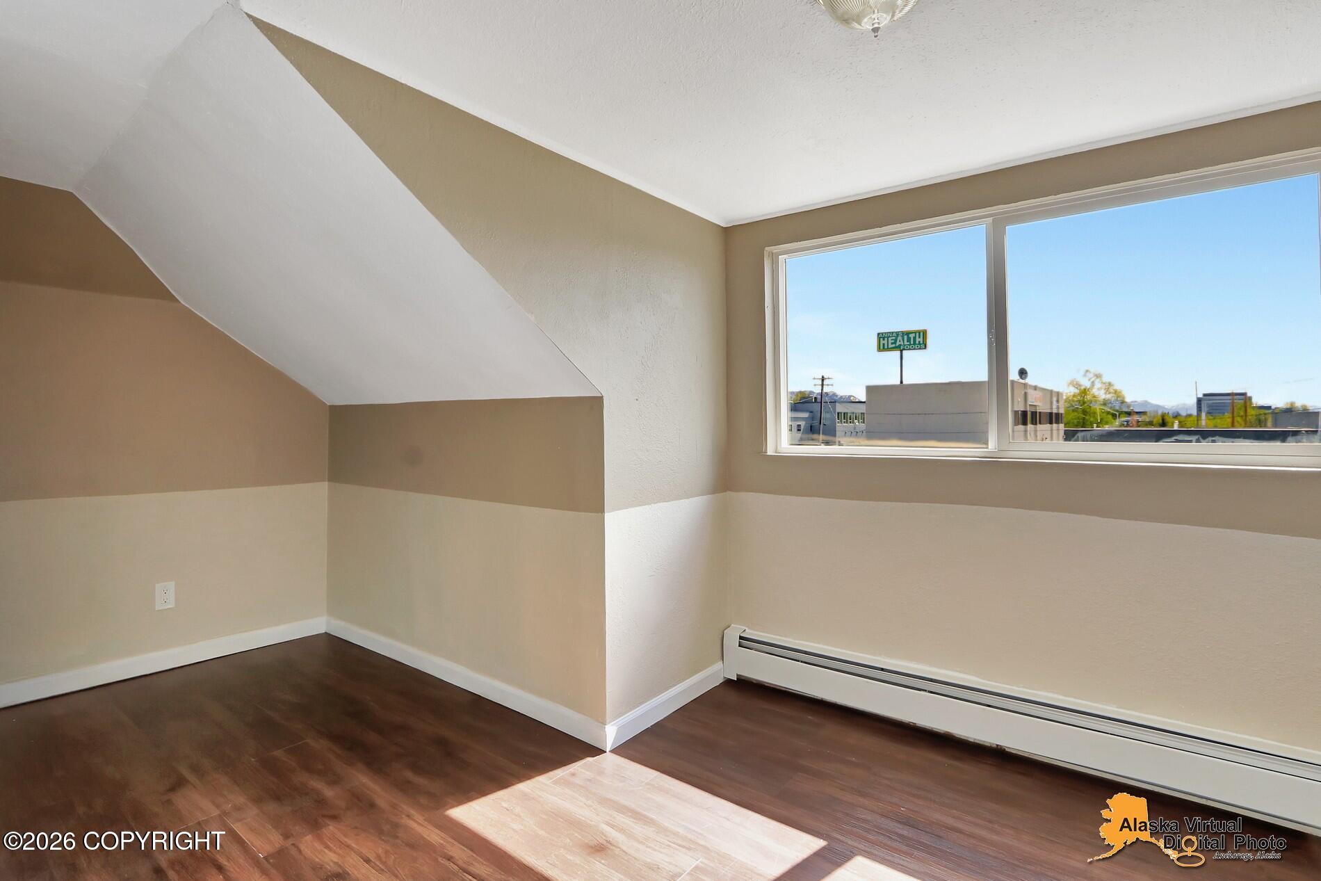 1335 Hyder Street Property Photo 76