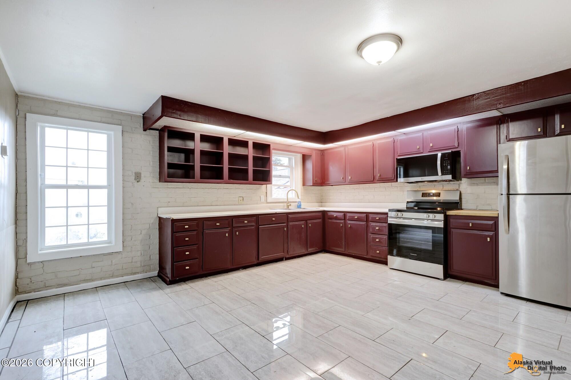 1335 Hyder Street Property Photo 90