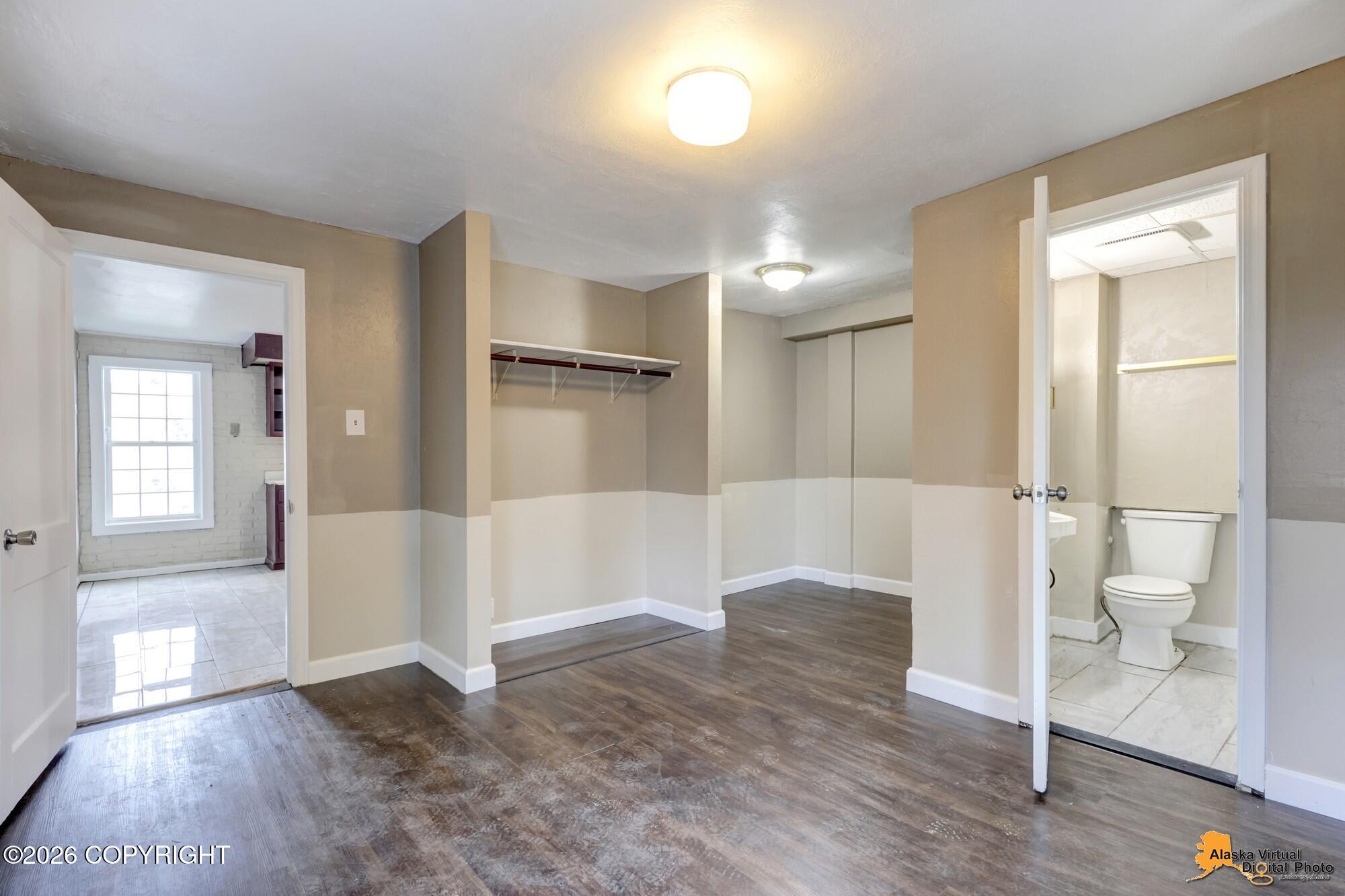 1335 Hyder Street Property Photo 96
