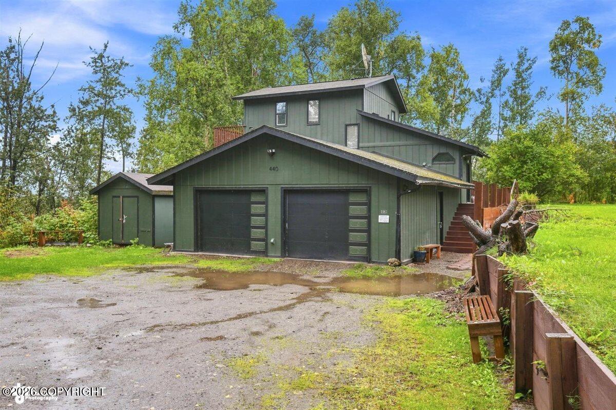440 W Lone Cub Drive Property Photo 2