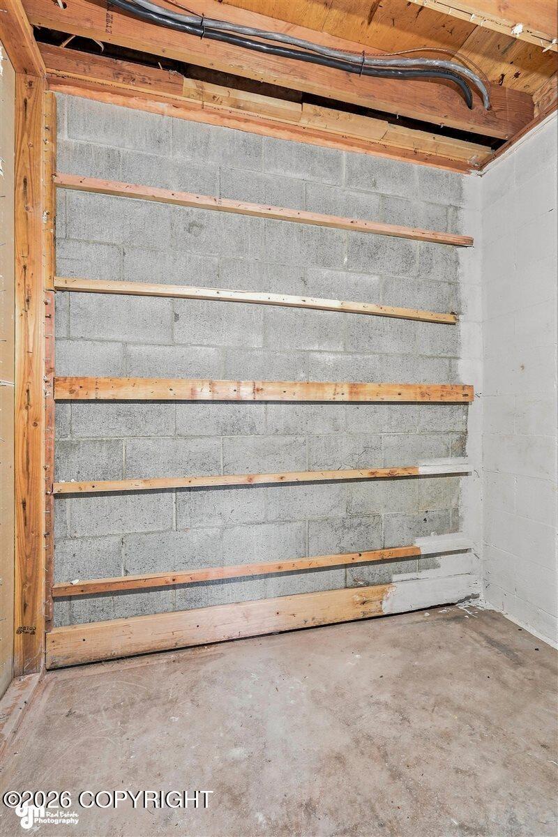440 W Lone Cub Drive Property Photo 38
