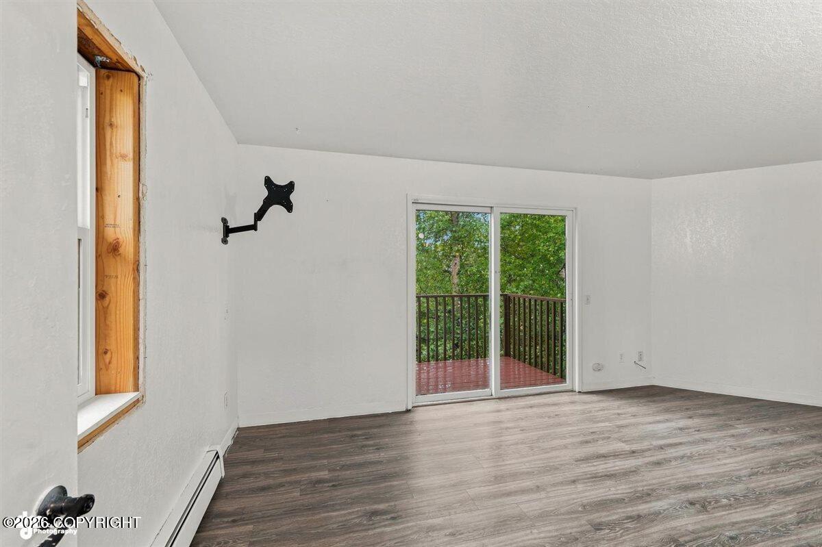 440 W Lone Cub Drive Property Photo 40