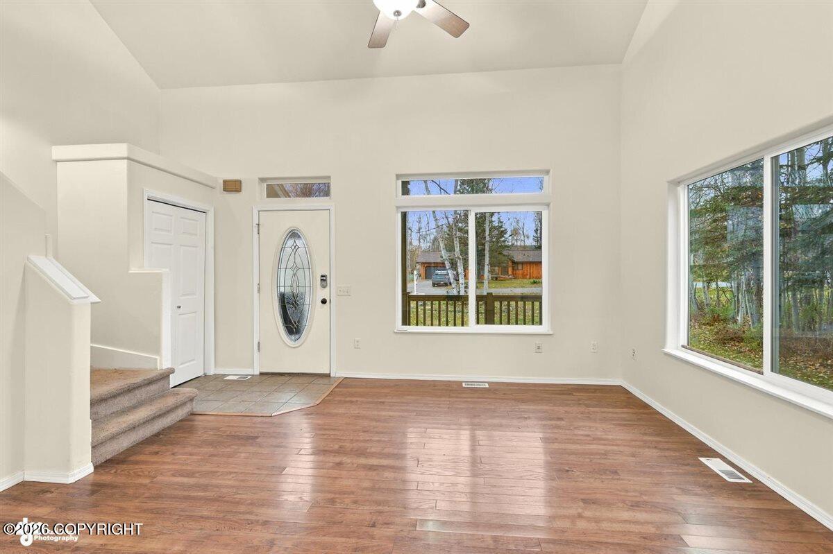 6840 W Hemmer Drive Property Photo 9