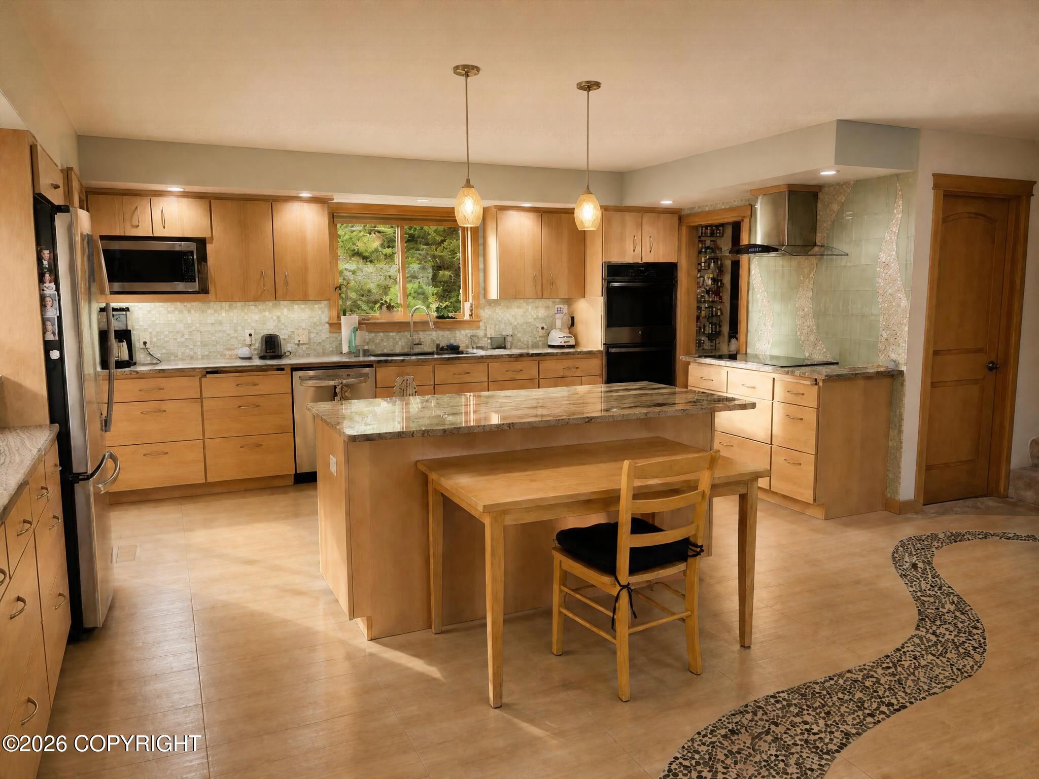 10893 N Tongass Highway Property Photo 10