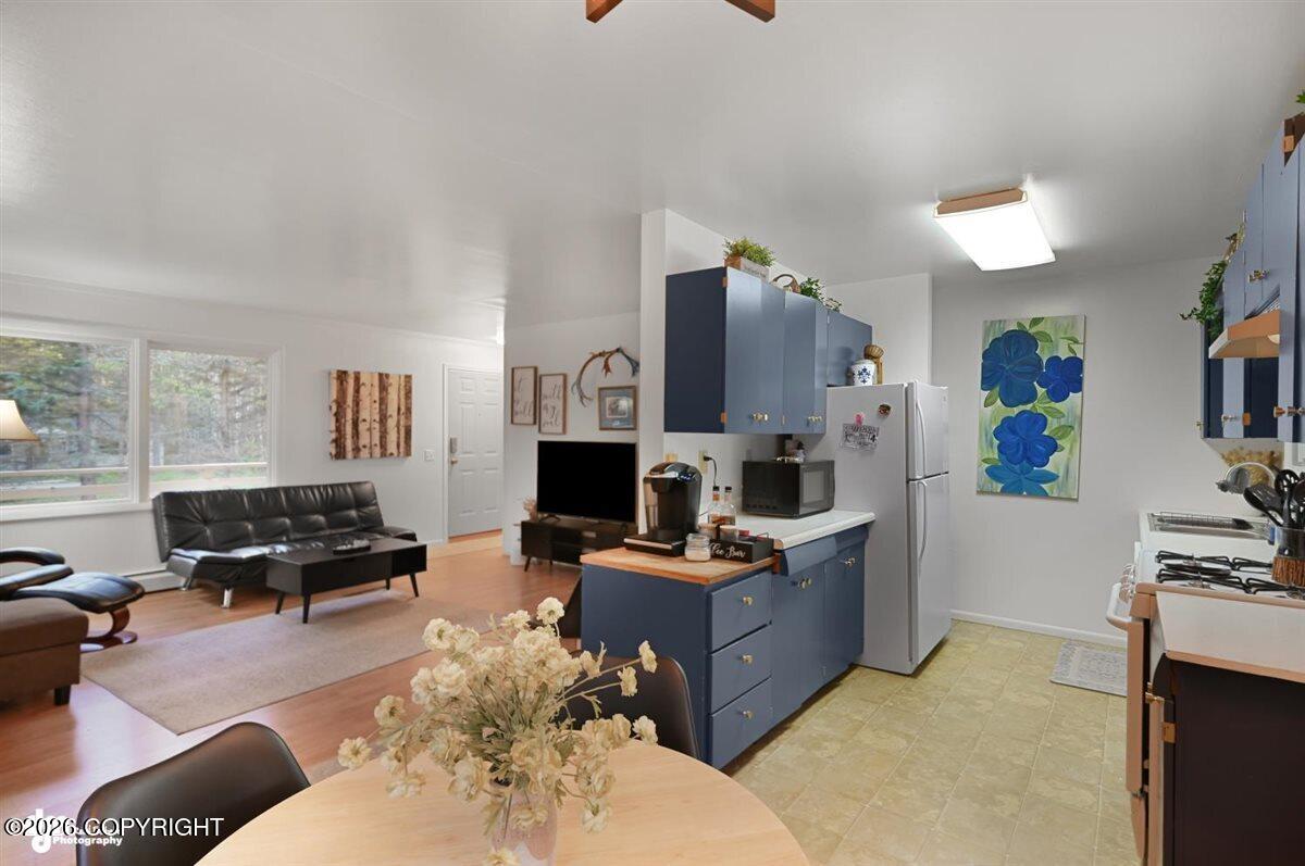 7239 Violet Place Property Photo 7