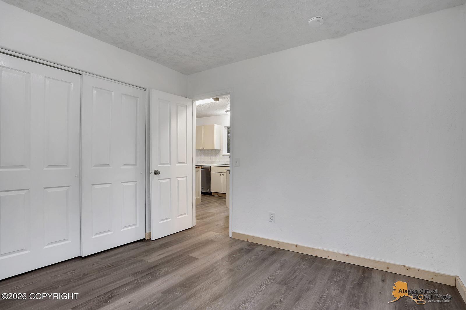 4001 W Voss Drive Property Photo 15