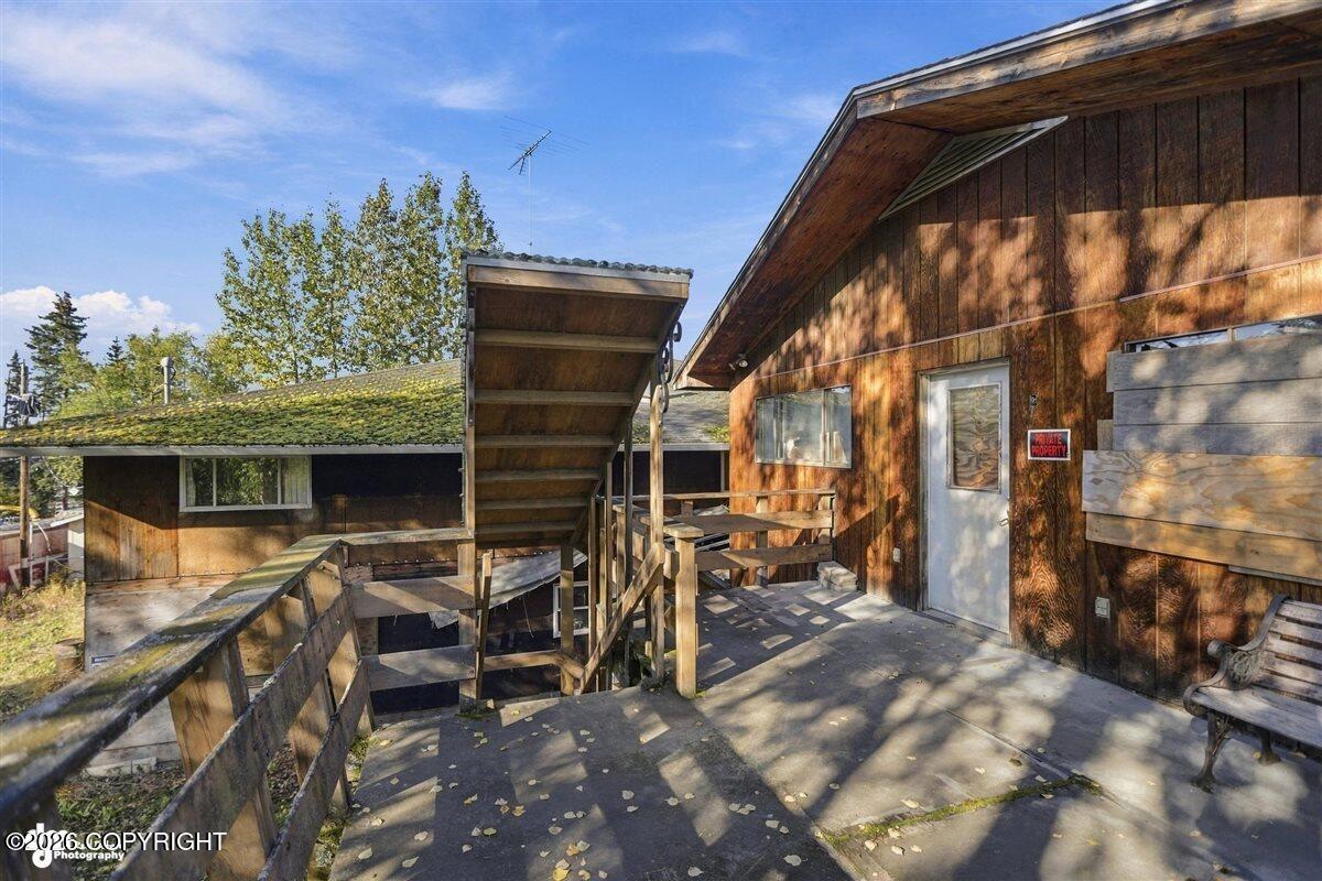 16908 Hanson Drive Property Photo 9