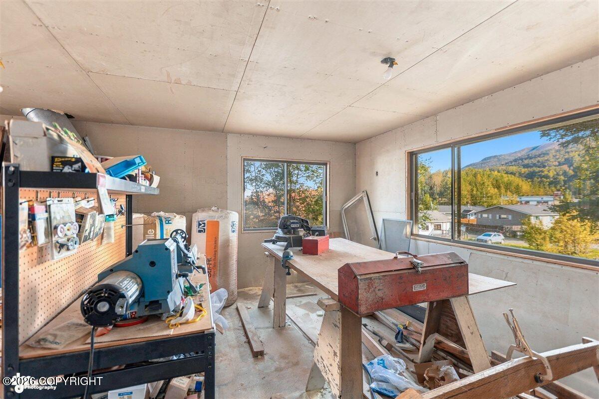16908 Hanson Drive Property Photo 37