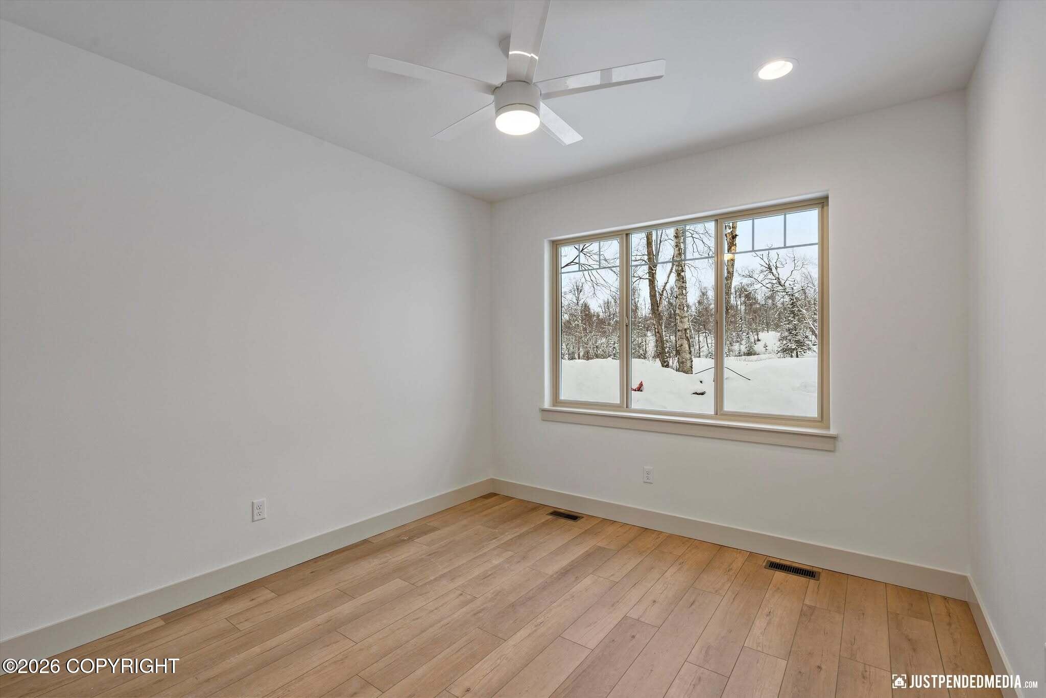 9754 E Ariel Drive Property Photo 27