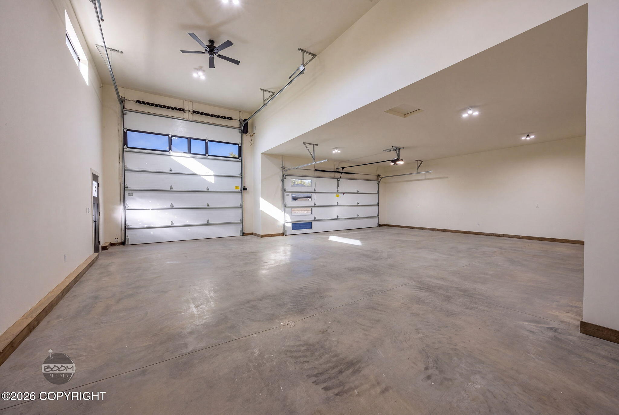 2030 W Cameron Drive Property Photo 113