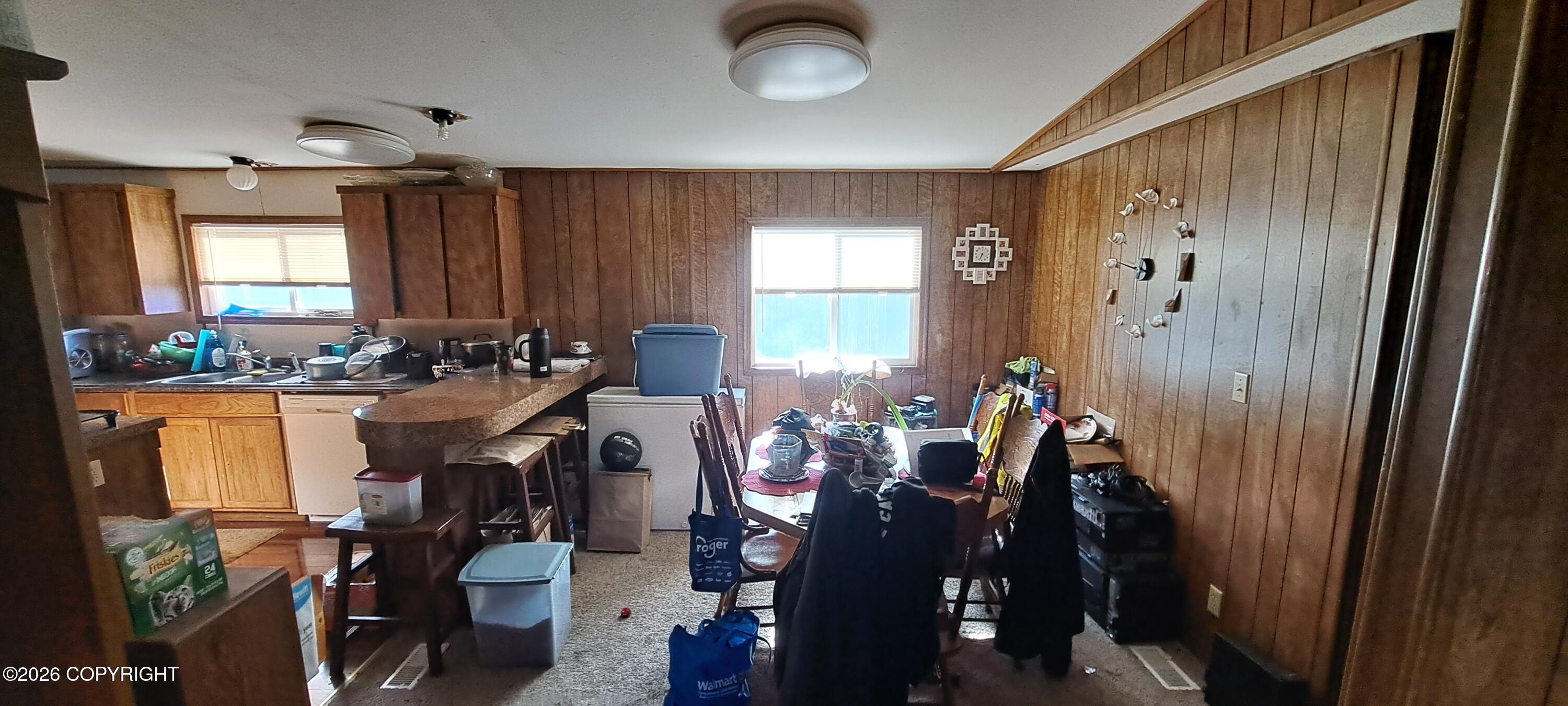 2221 E Muldoon Road 400 Property Photo 10