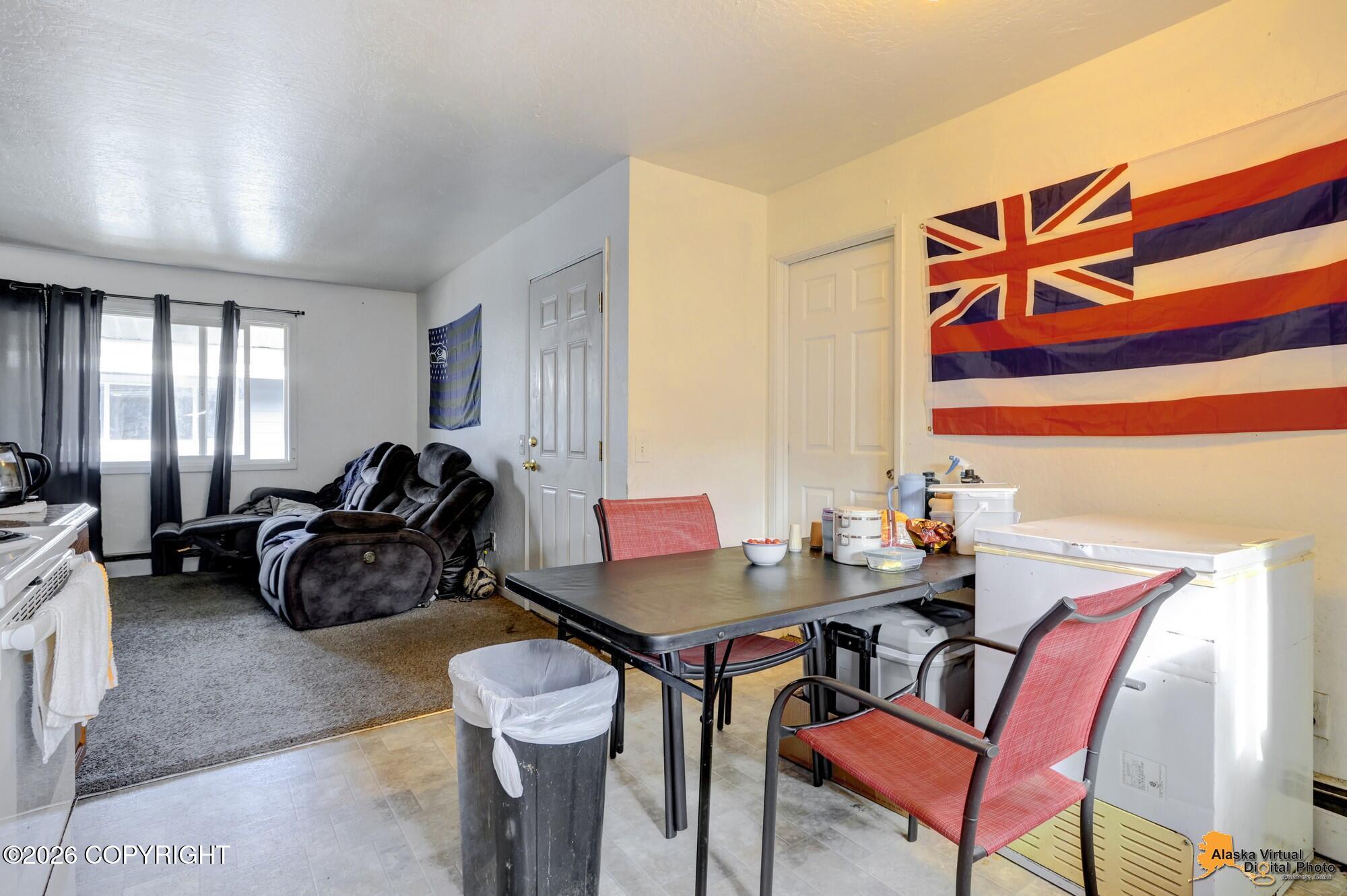 401 Mumford Street Property Photo 17