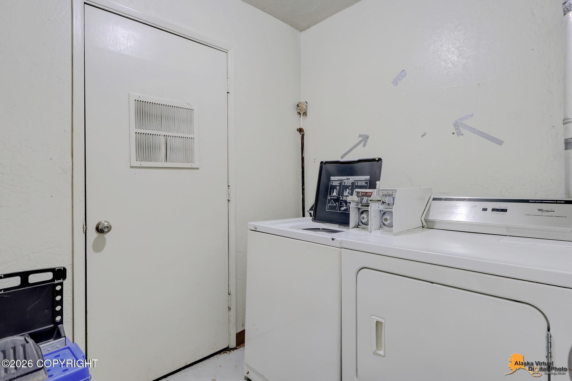 401 Mumford Street Property Photo 23