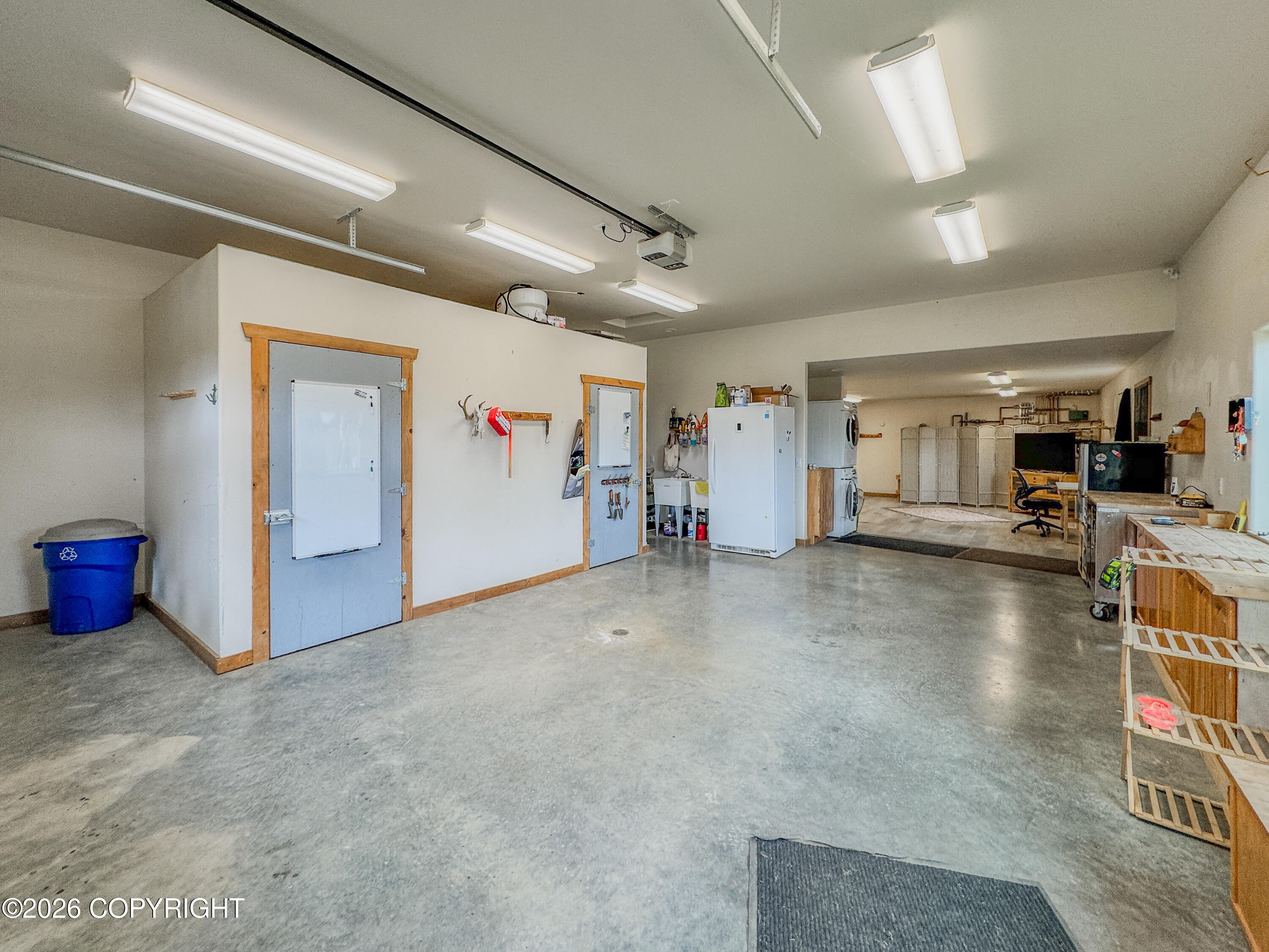 55220 Hill Avenue Property Photo 7
