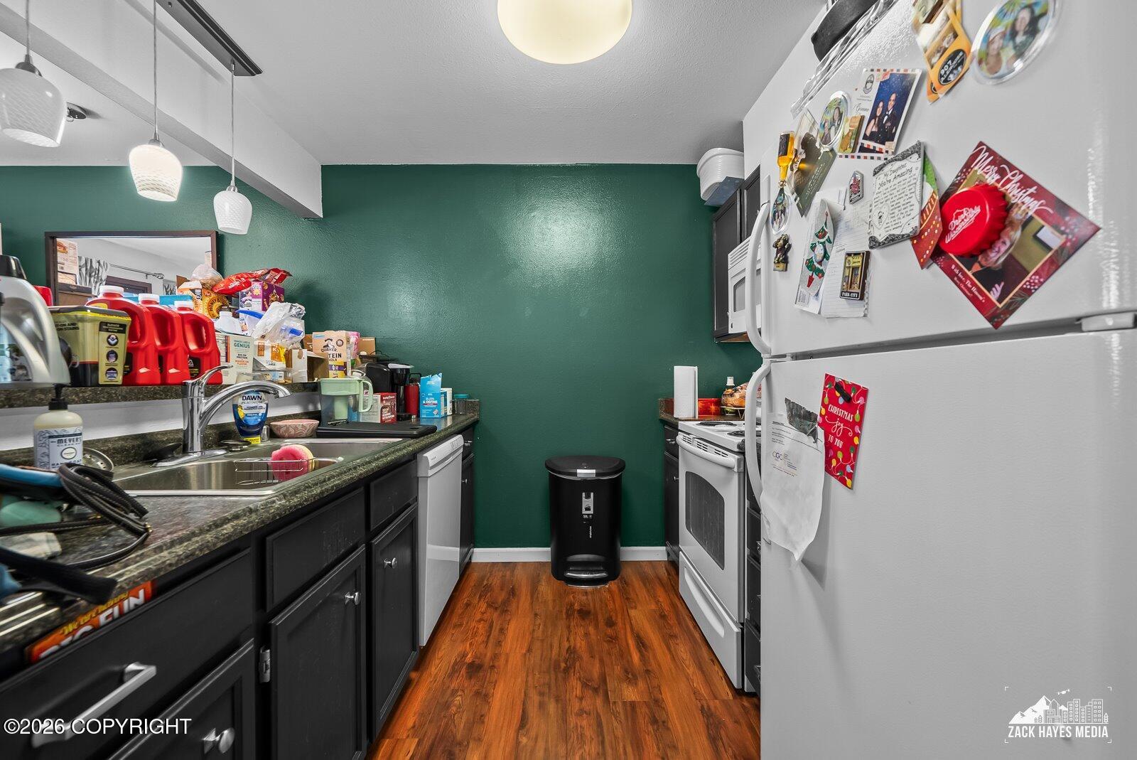 1660 Eastridge #4-301 Property Photo 10