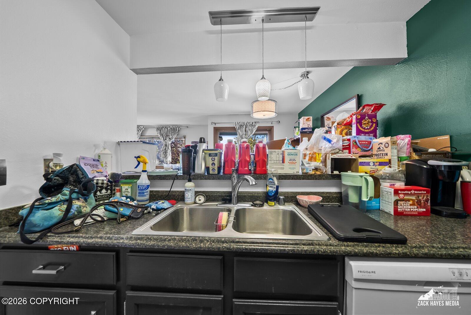 1660 Eastridge #4-301 Property Photo 14