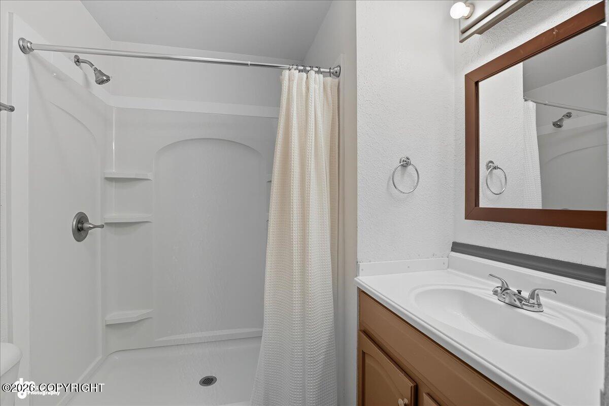2601 W 32nd Avenue Property Photo 22