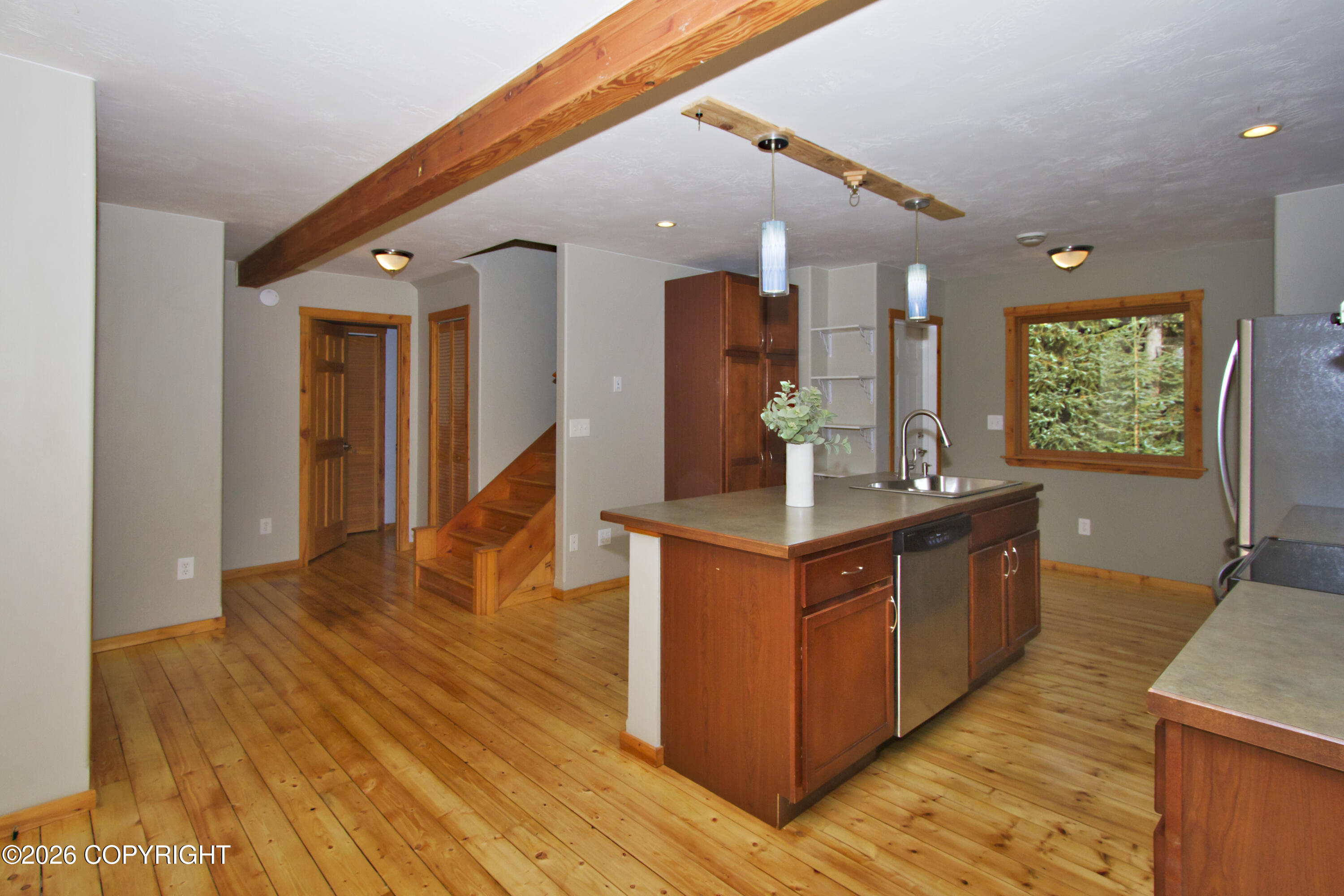 1500 Lincoln Drive Property Photo 8