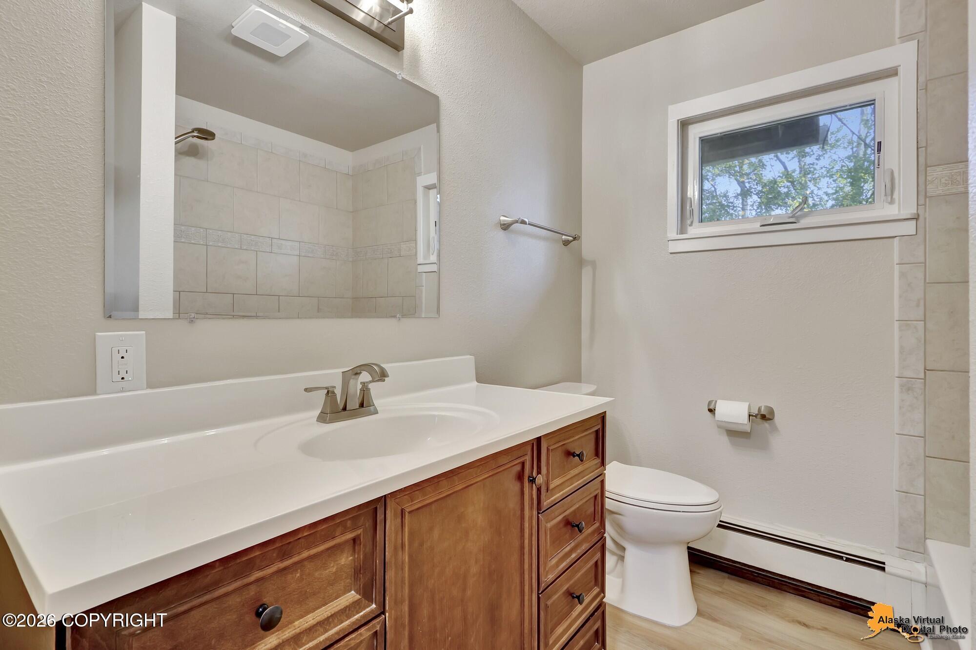 701 E 54th Avenue Property Photo 19