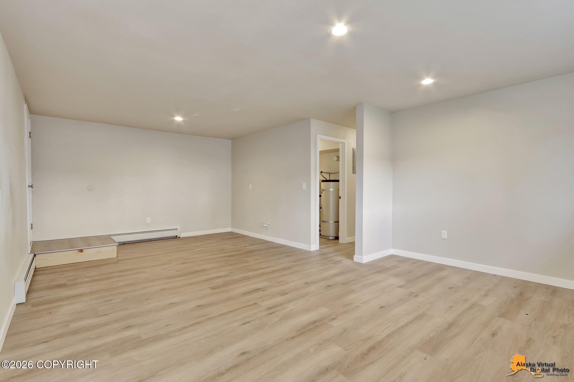 701 E 54th Avenue Property Photo 22