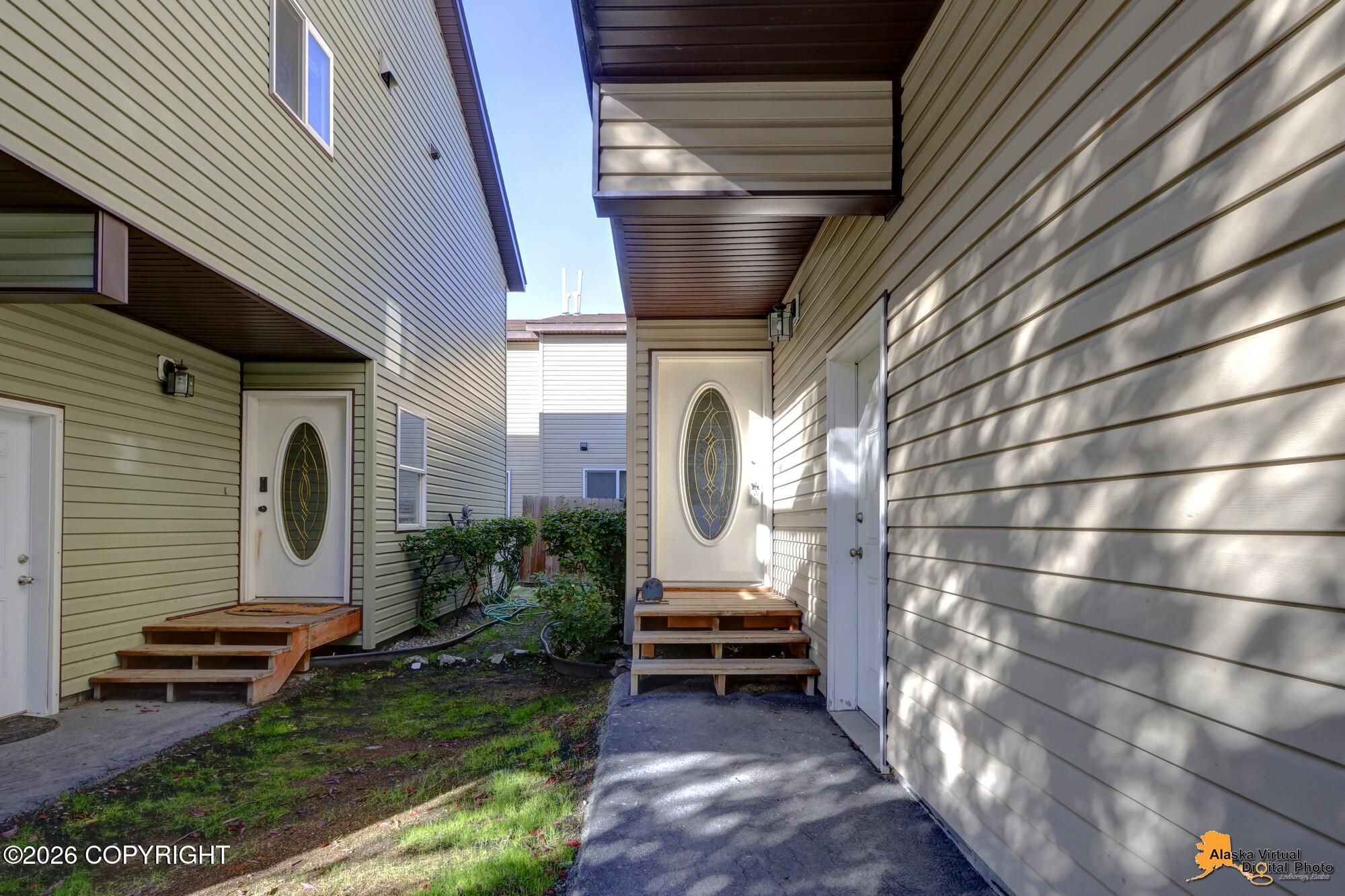 11724 Galloway Loop Property Photo 2