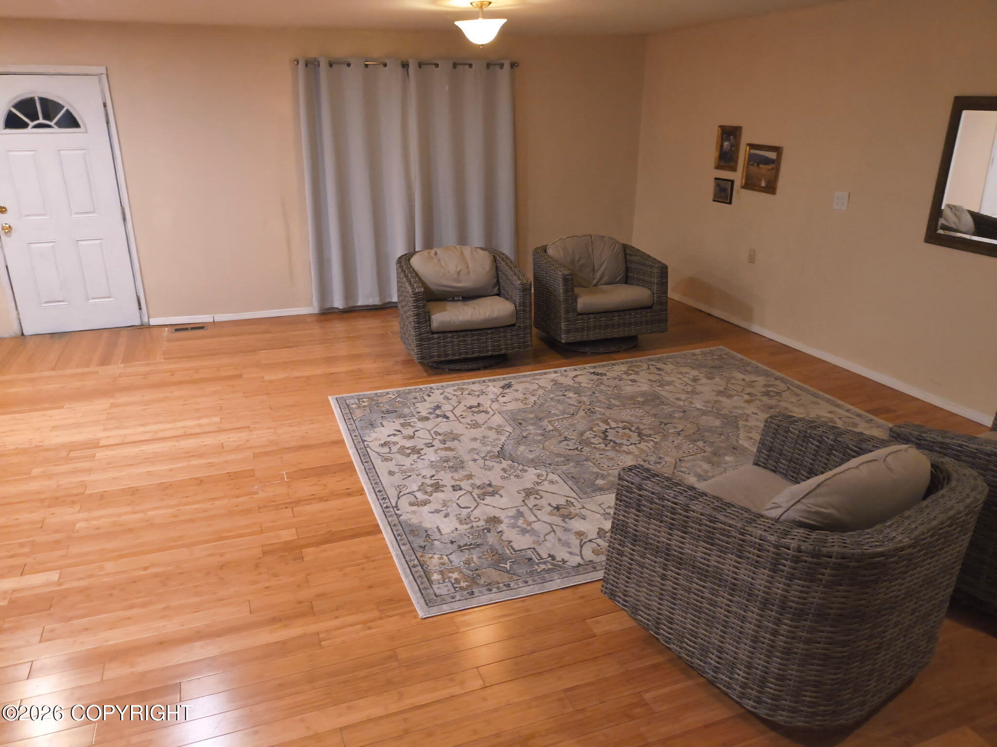 700 S Rainbow Street Property Photo 5