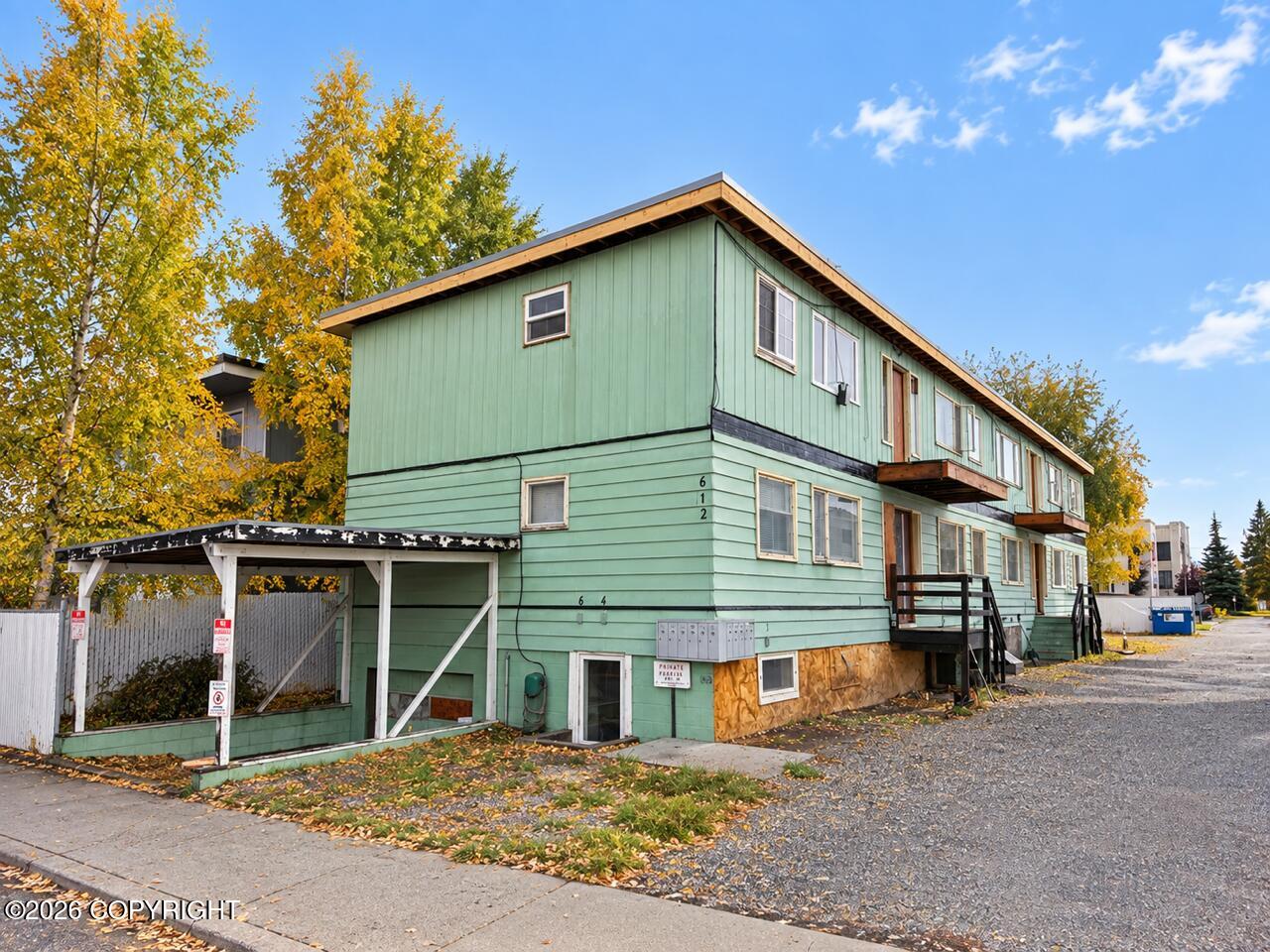 612 11th Avenue Property Photo 2