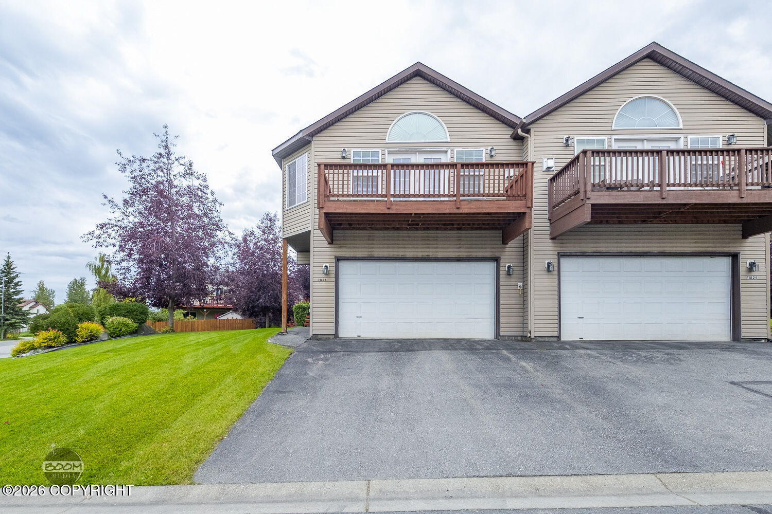 11827 Falklands Loop Property Photo 3