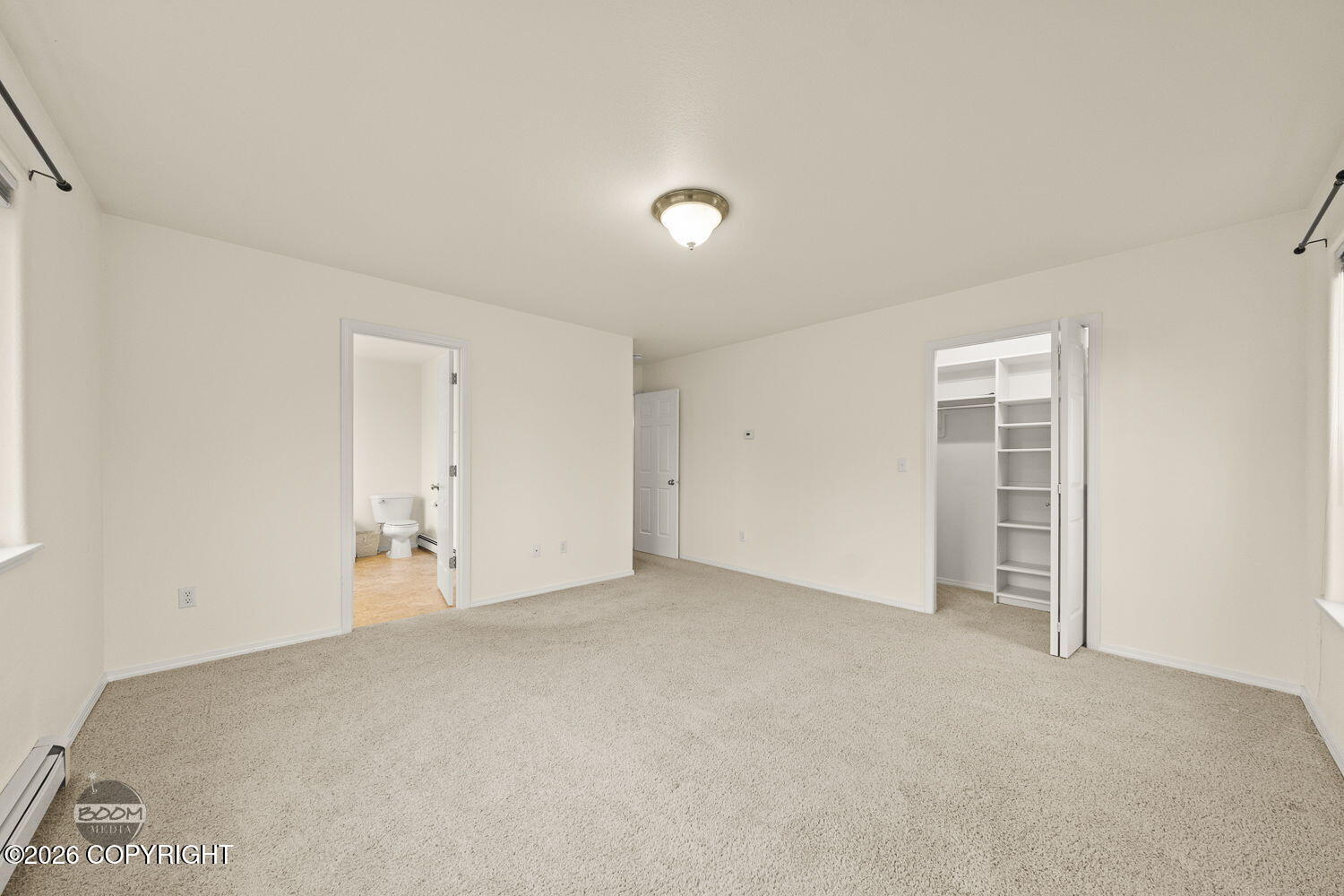 11827 Falklands Loop Property Photo 21