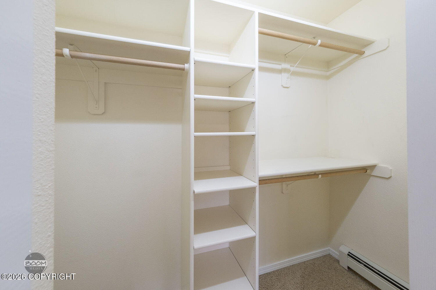 11827 Falklands Loop Property Photo 24