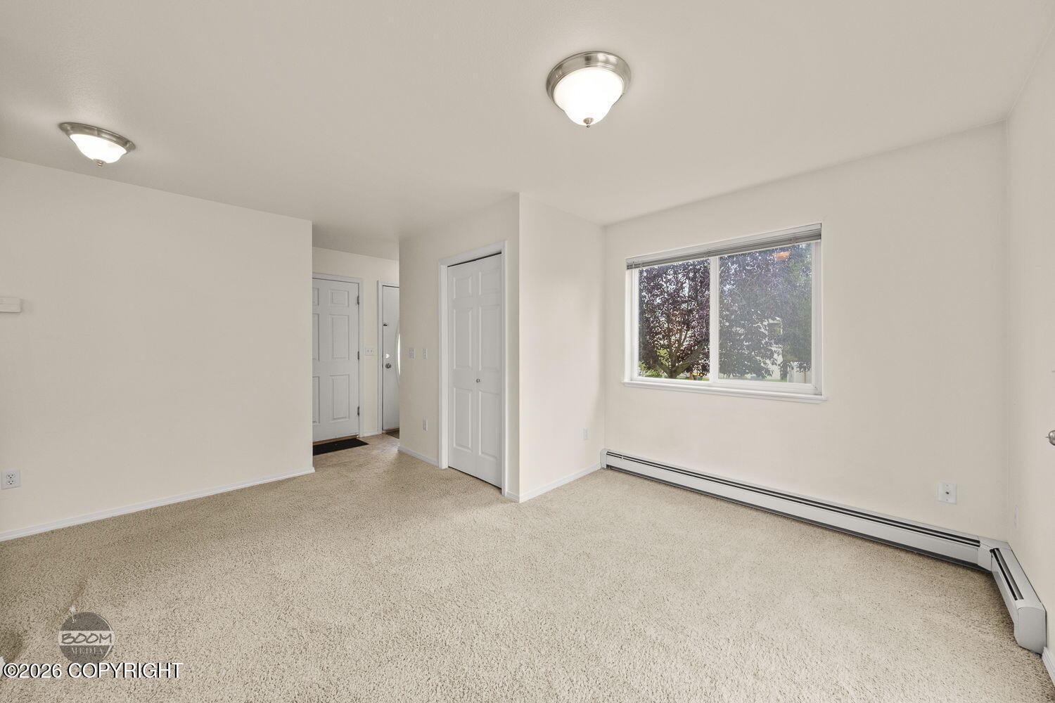 11827 Falklands Loop Property Photo 28