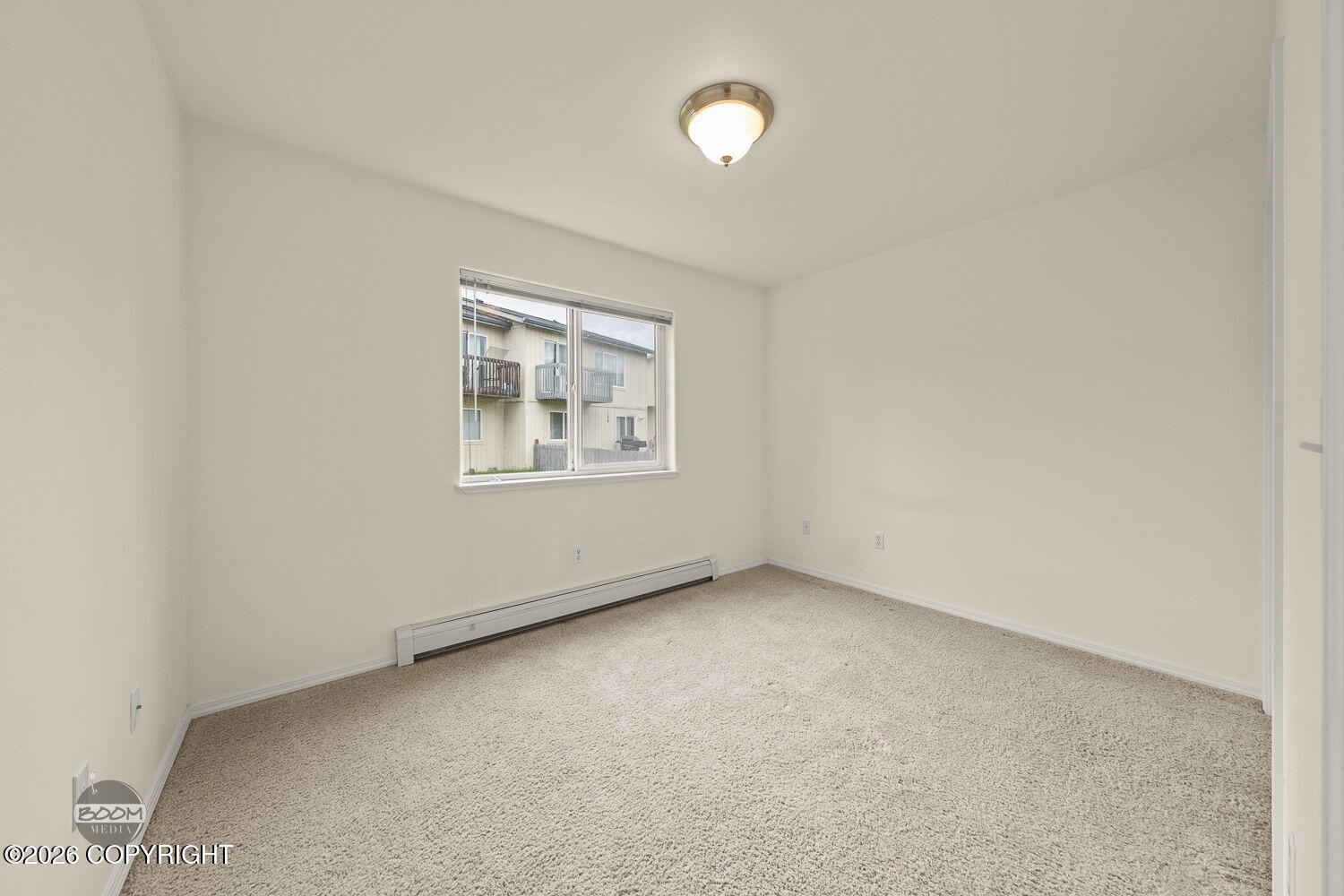 11827 Falklands Loop Property Photo 29