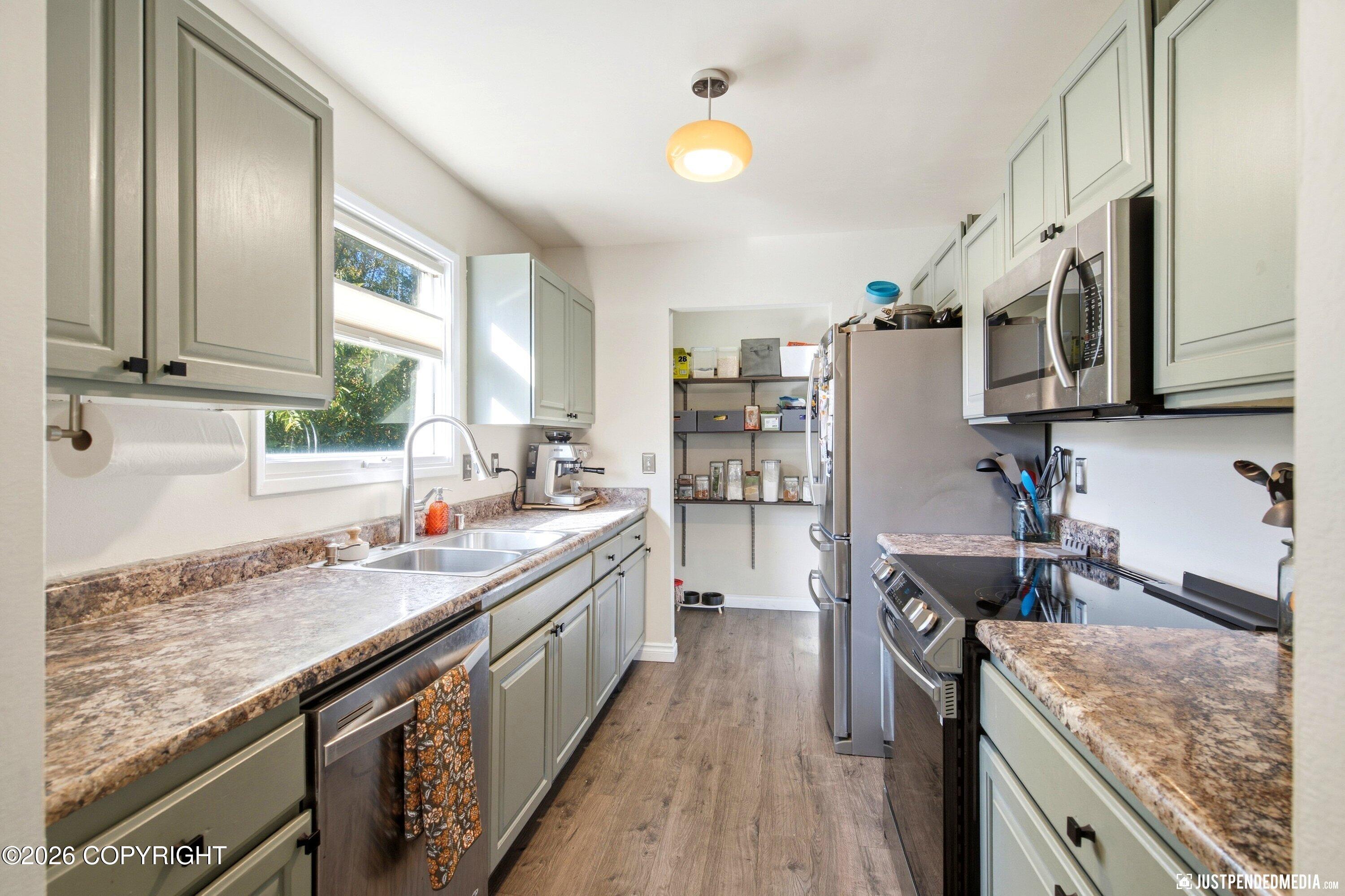 8145 Country Woods Drive Property Photo 21
