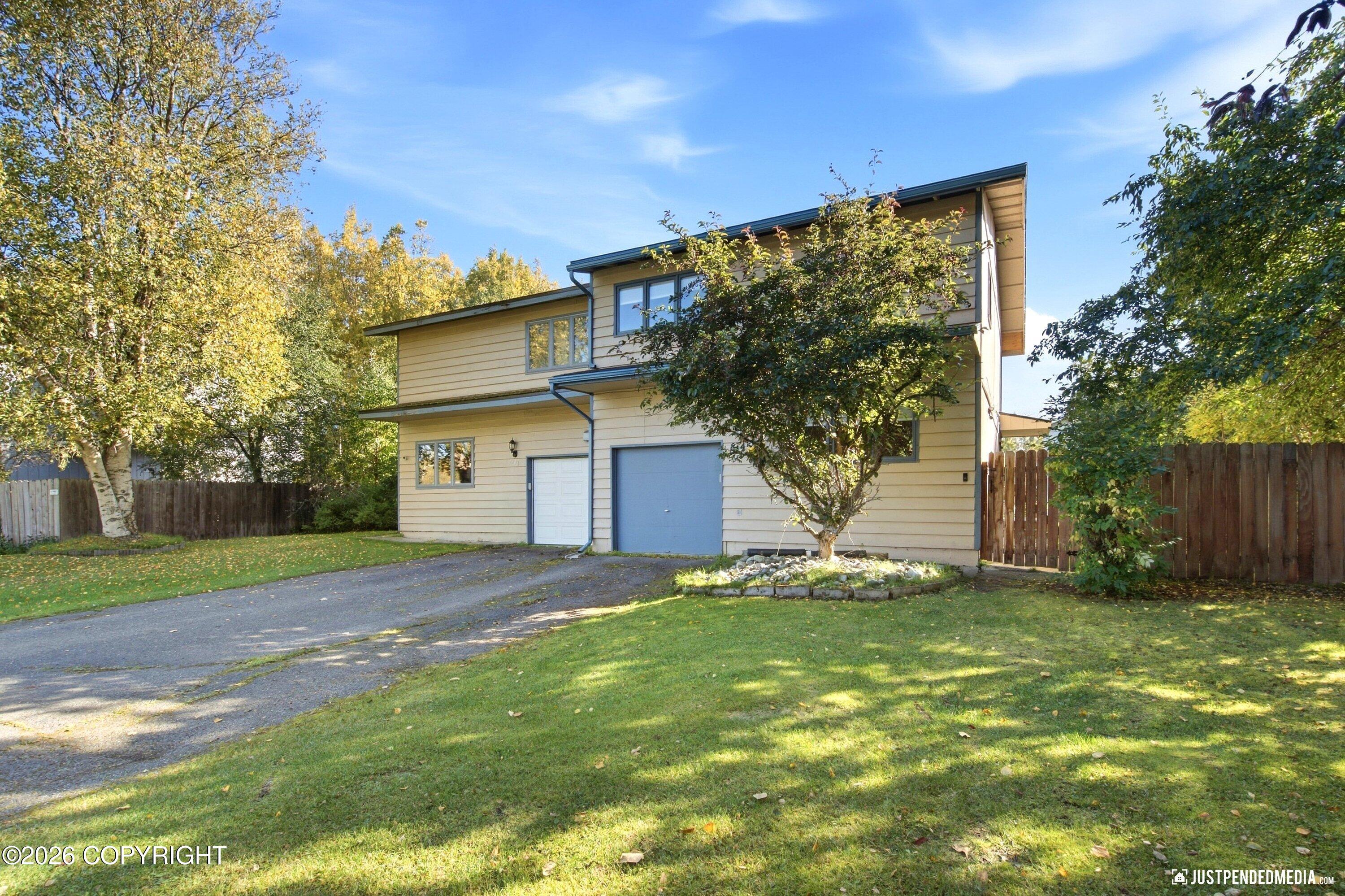 8145 Country Woods Drive Property Photo 30