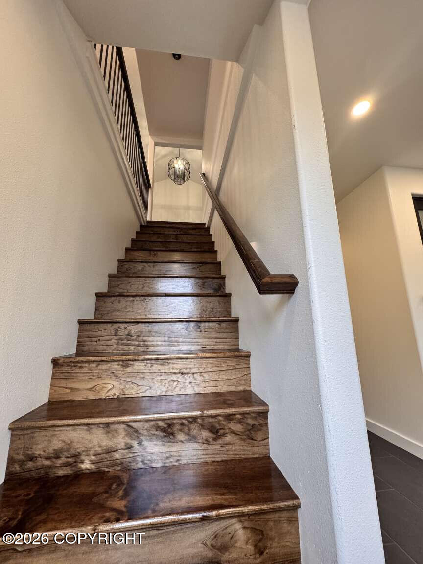 460 S August Circle Property Photo 33