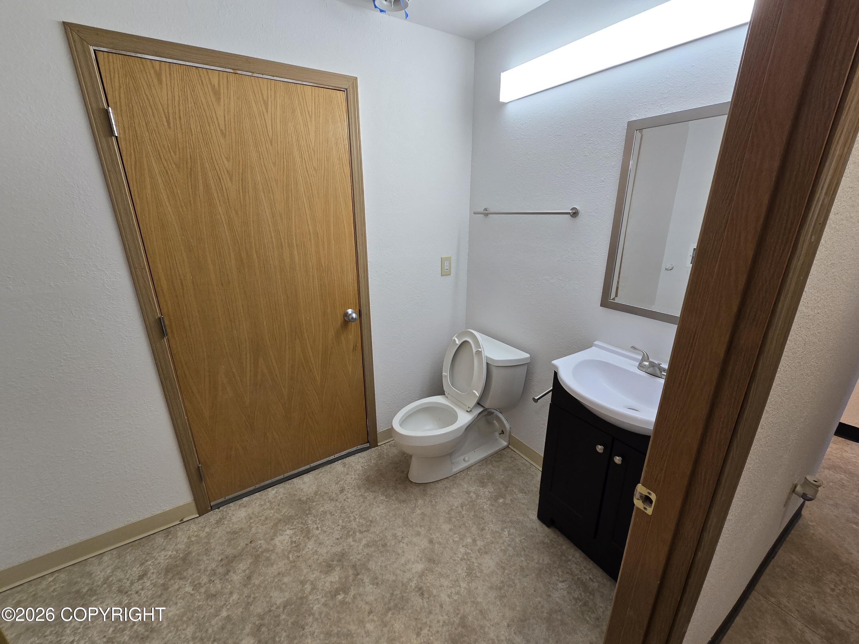 7570 Utiqtuq Street Property Photo 4