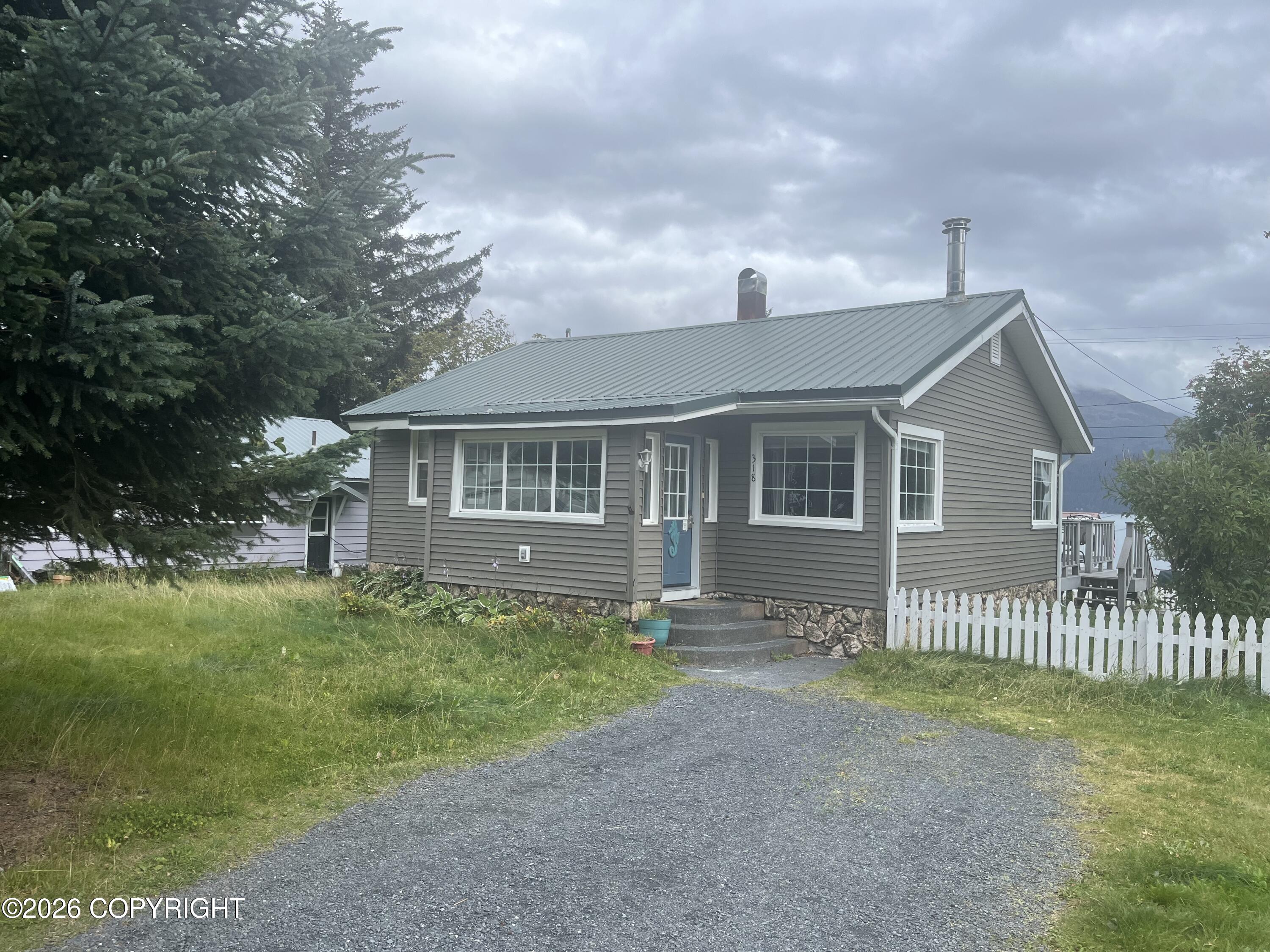 318 Sixth Avenue Property Photo 1