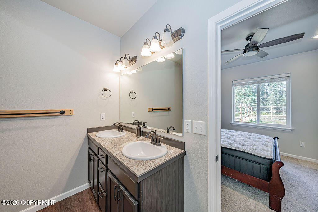 49126 Gemini Court Property Photo 8