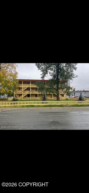 432 N Flower Street Property Photo 18
