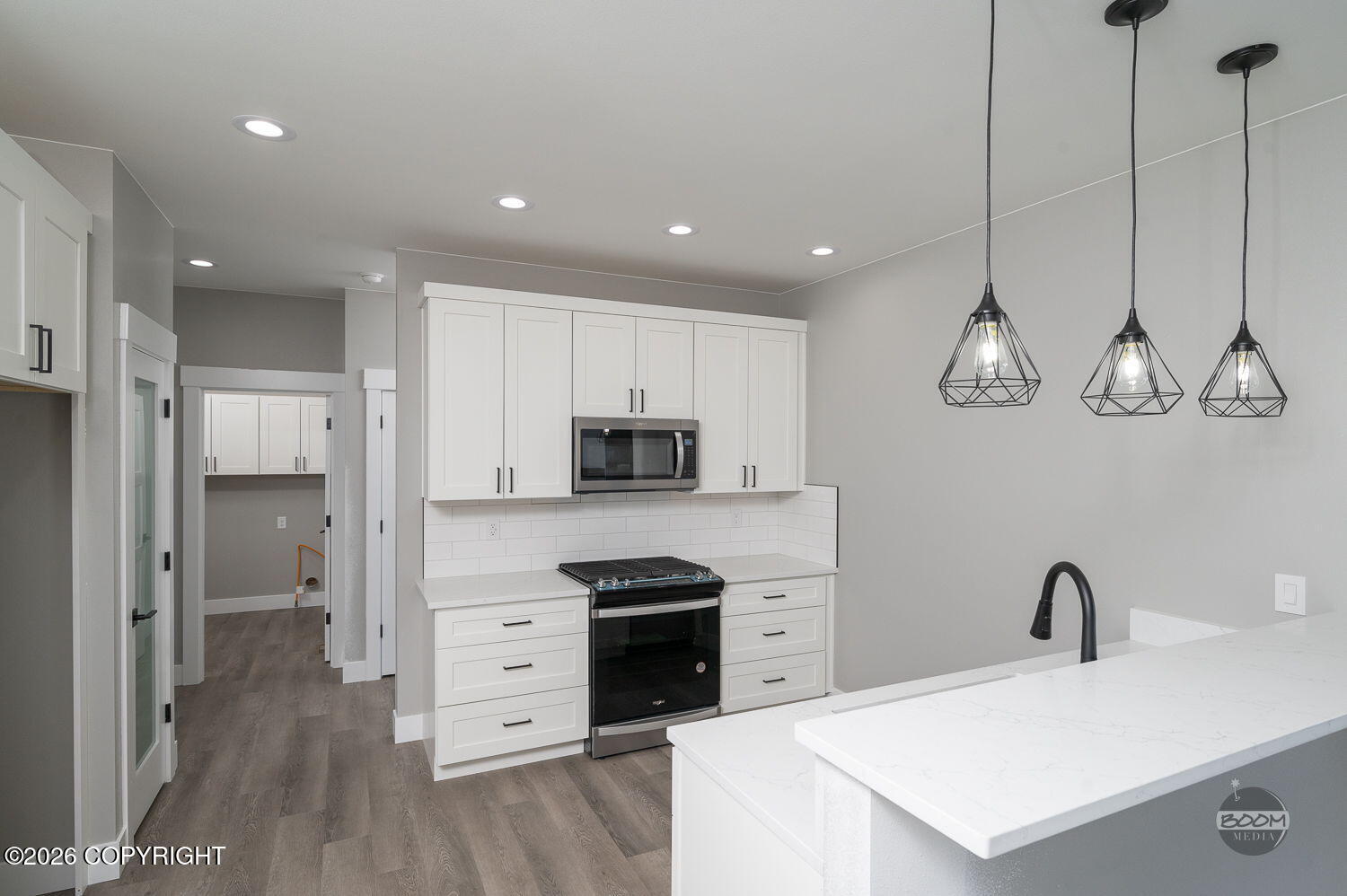 19038 Beverly Avenue Property Photo 2