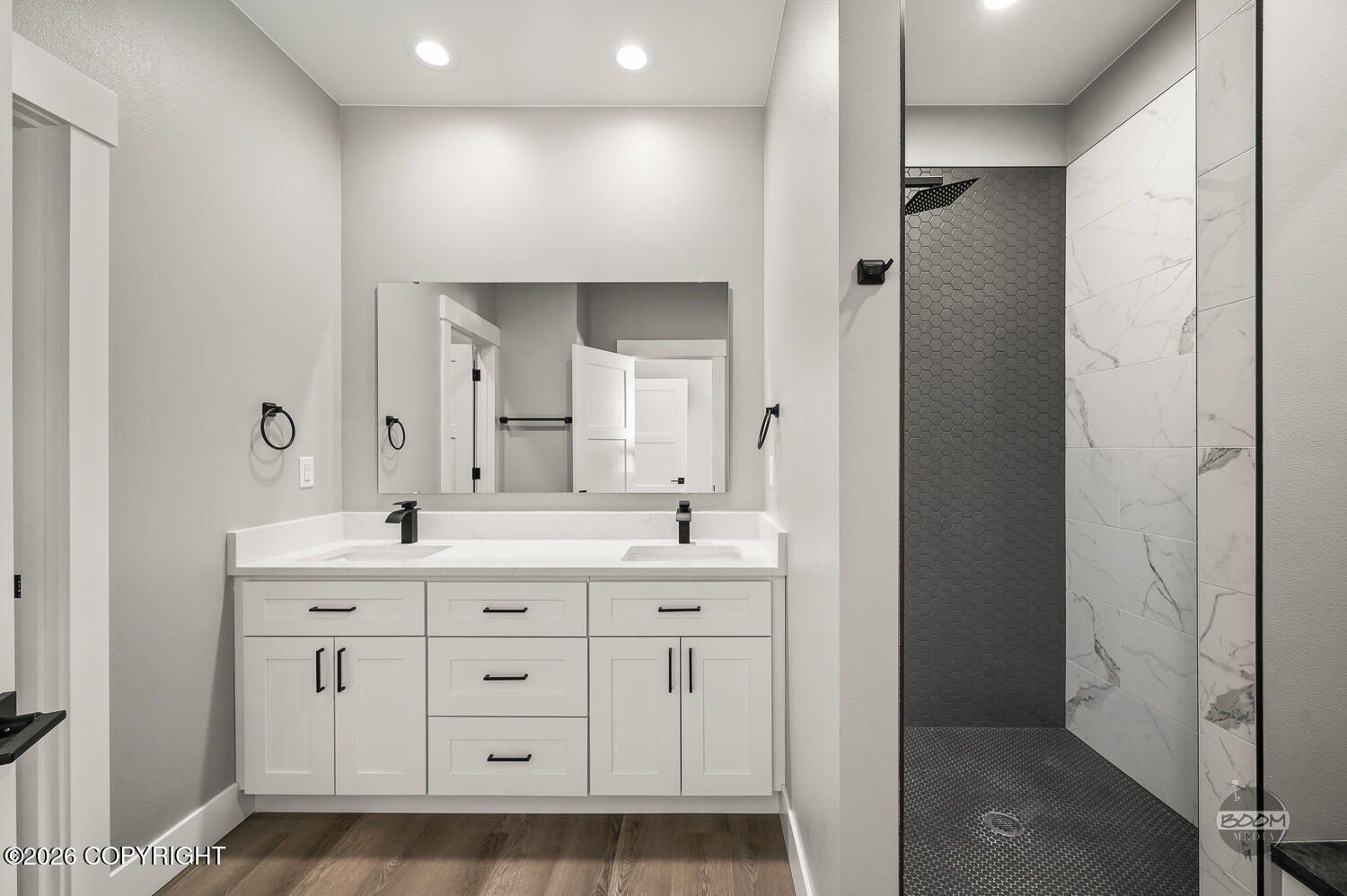19038 Beverly Avenue Property Photo 20