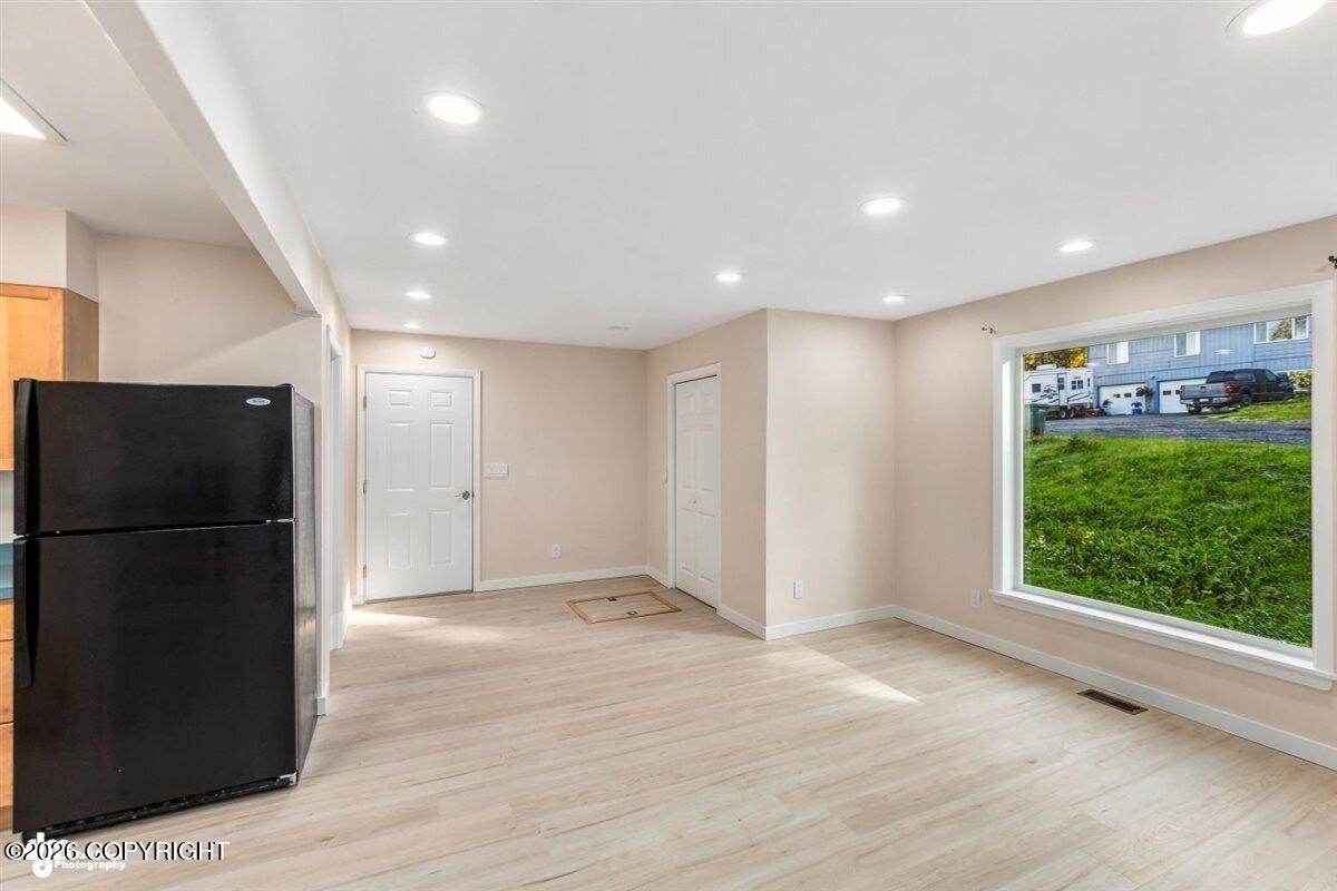 11021 Hane Street Property Photo 5