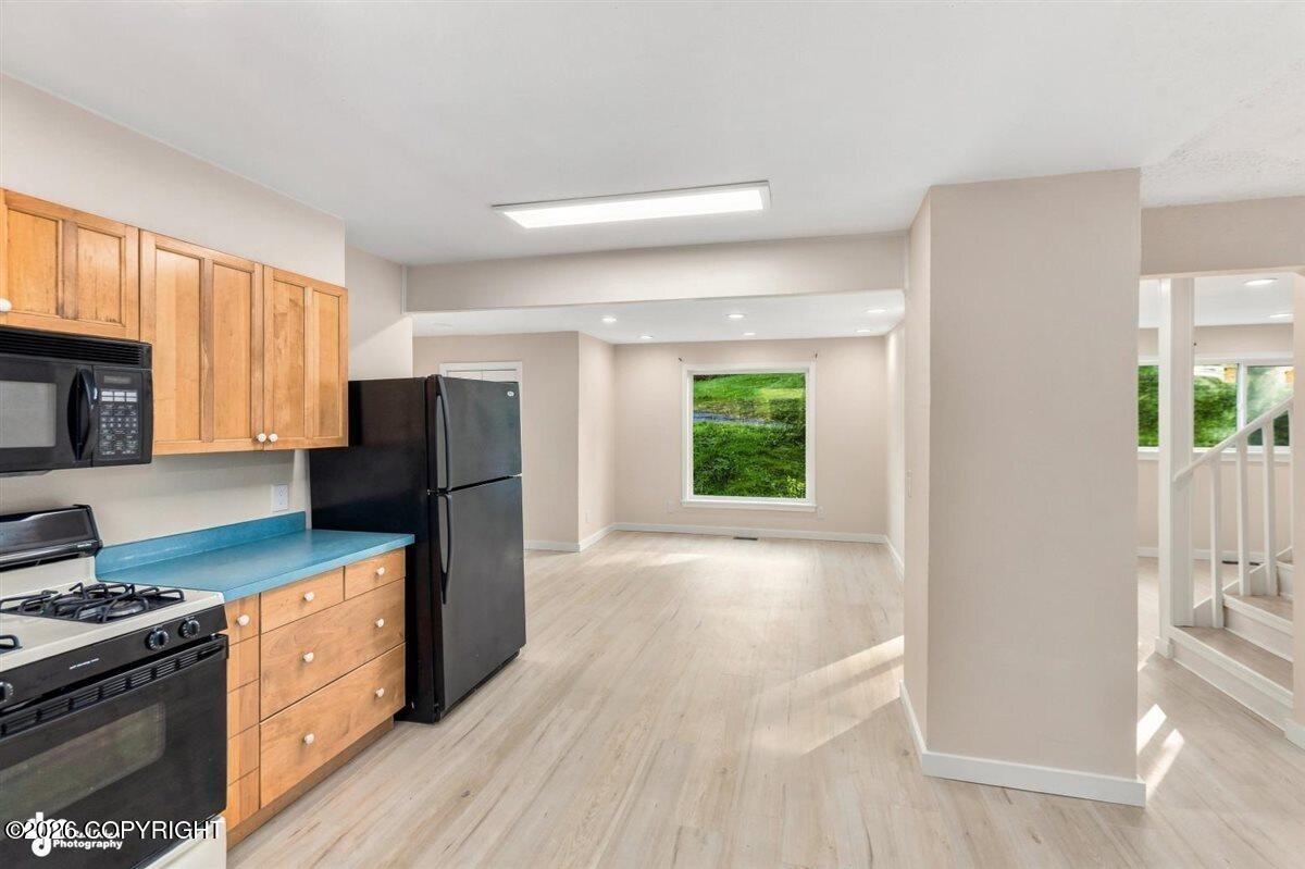 11021 Hane Street Property Photo 16