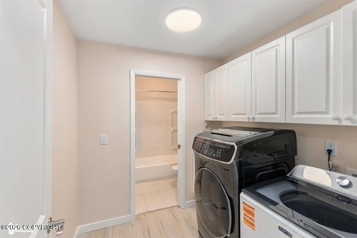 11021 Hane Street Property Photo 17