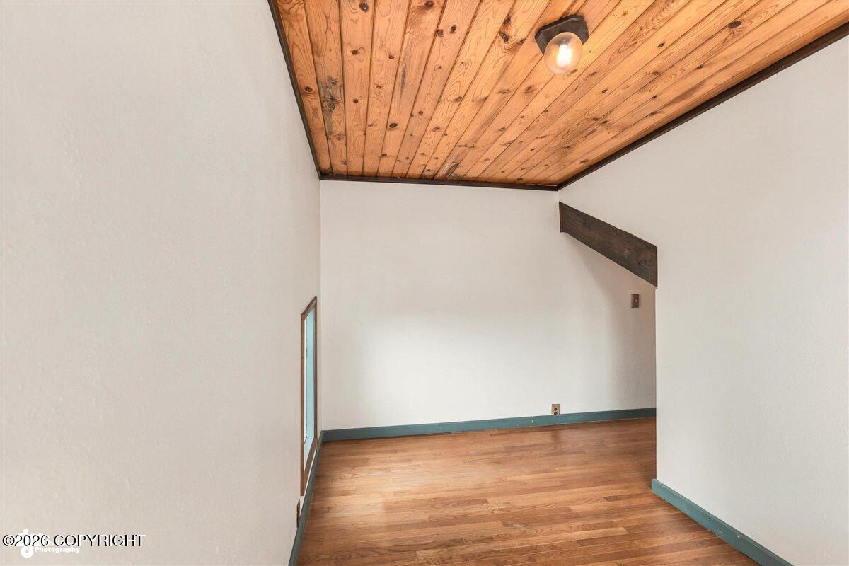 18454 Amonson Road Property Photo 29